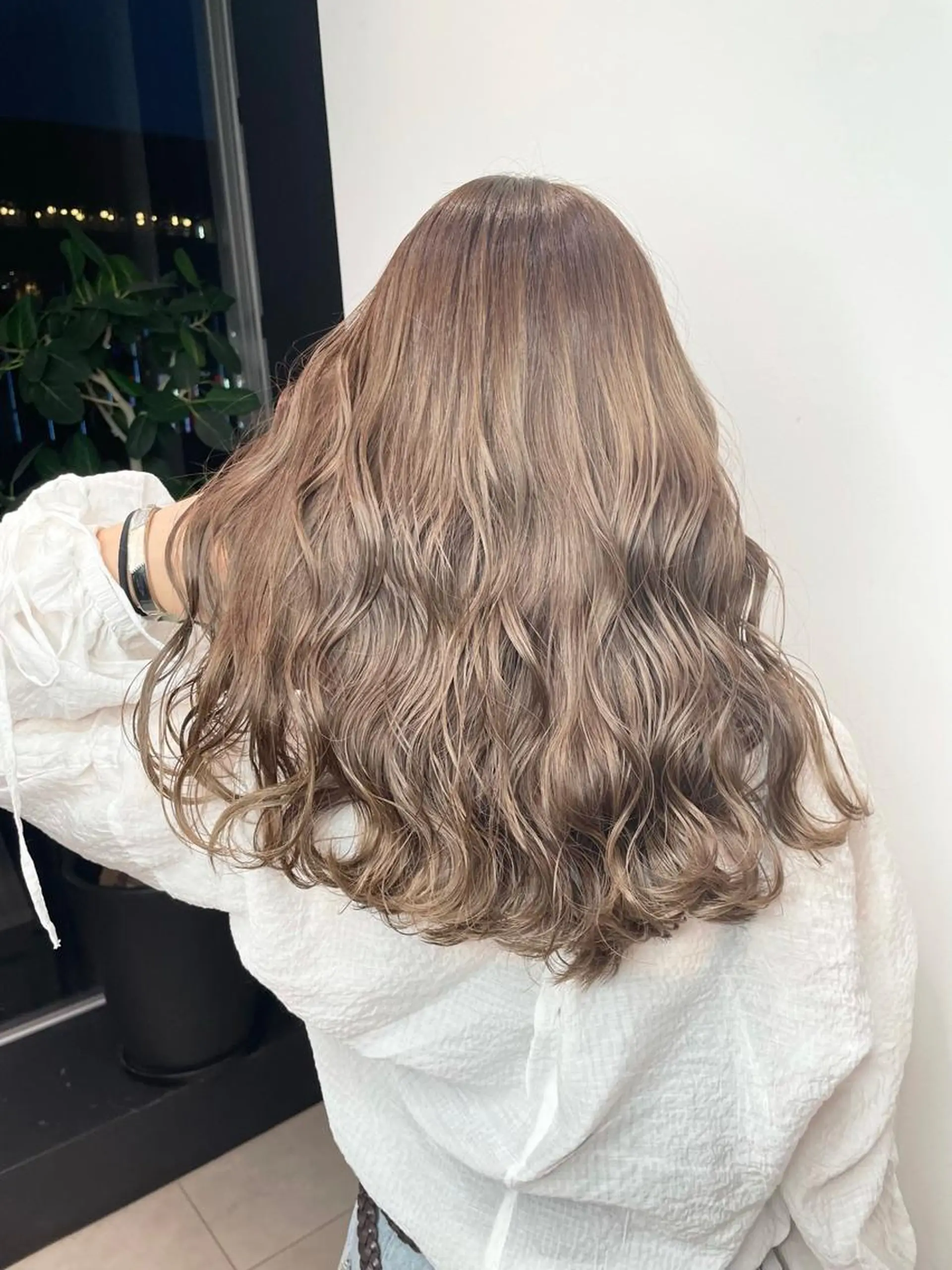 ロング カラー カラーリスト／アイ リスト／牛込萌香🫧のヘアスタイル