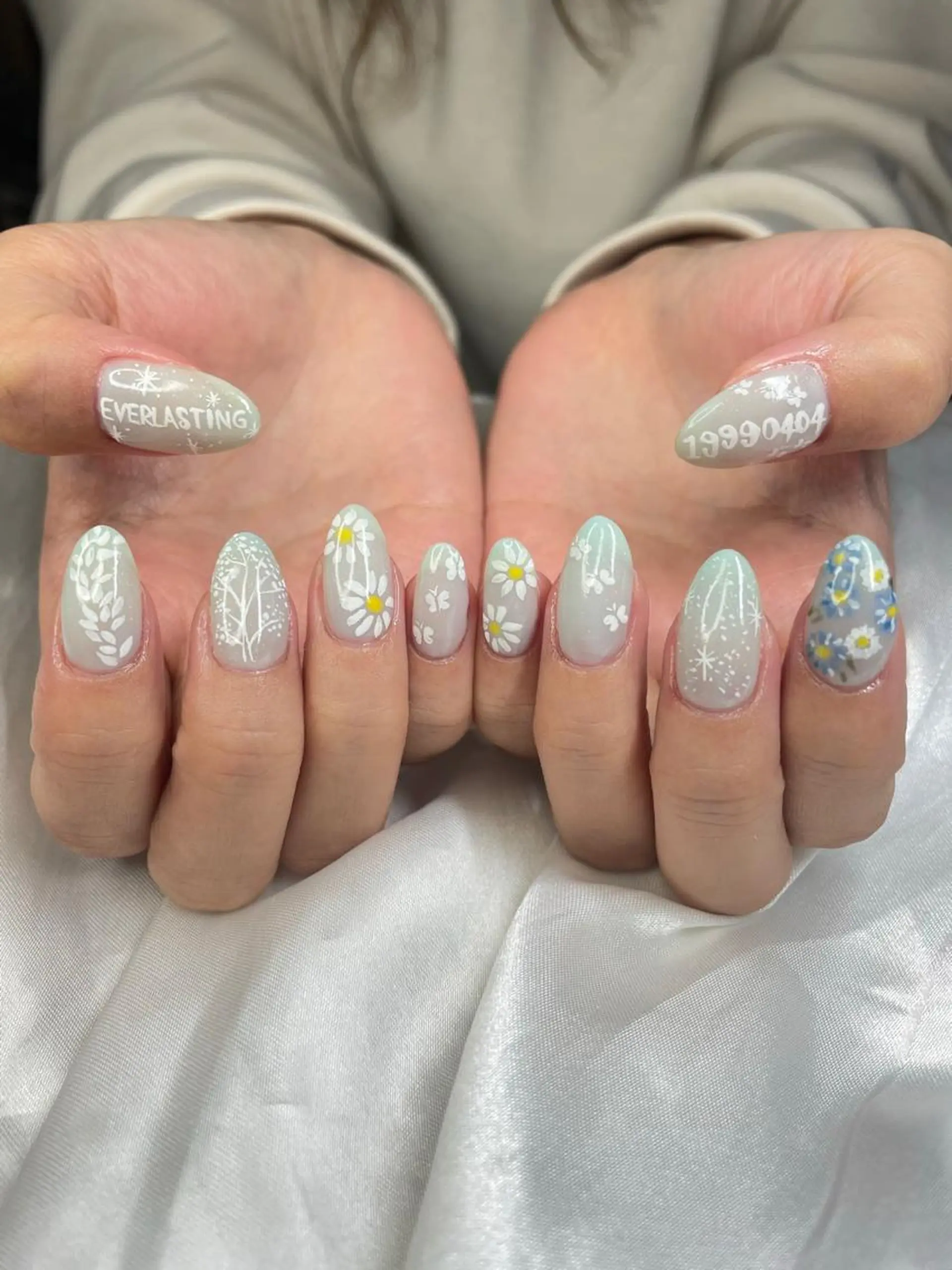 ネイル ハンドネイル うにゃねいる🌷 Mayaのネイルデザイン