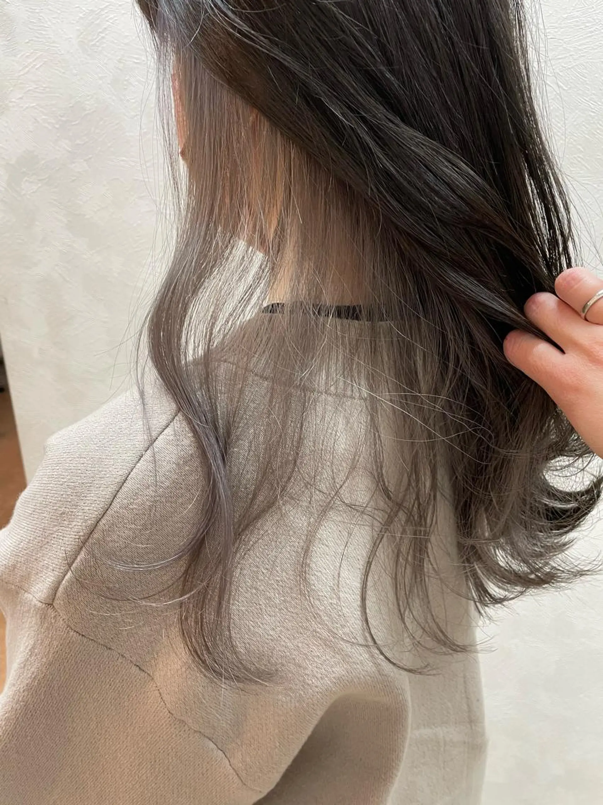 ロング カラー カット ヘアカラー トリートメント 加藤 遥花のヘアスタイル