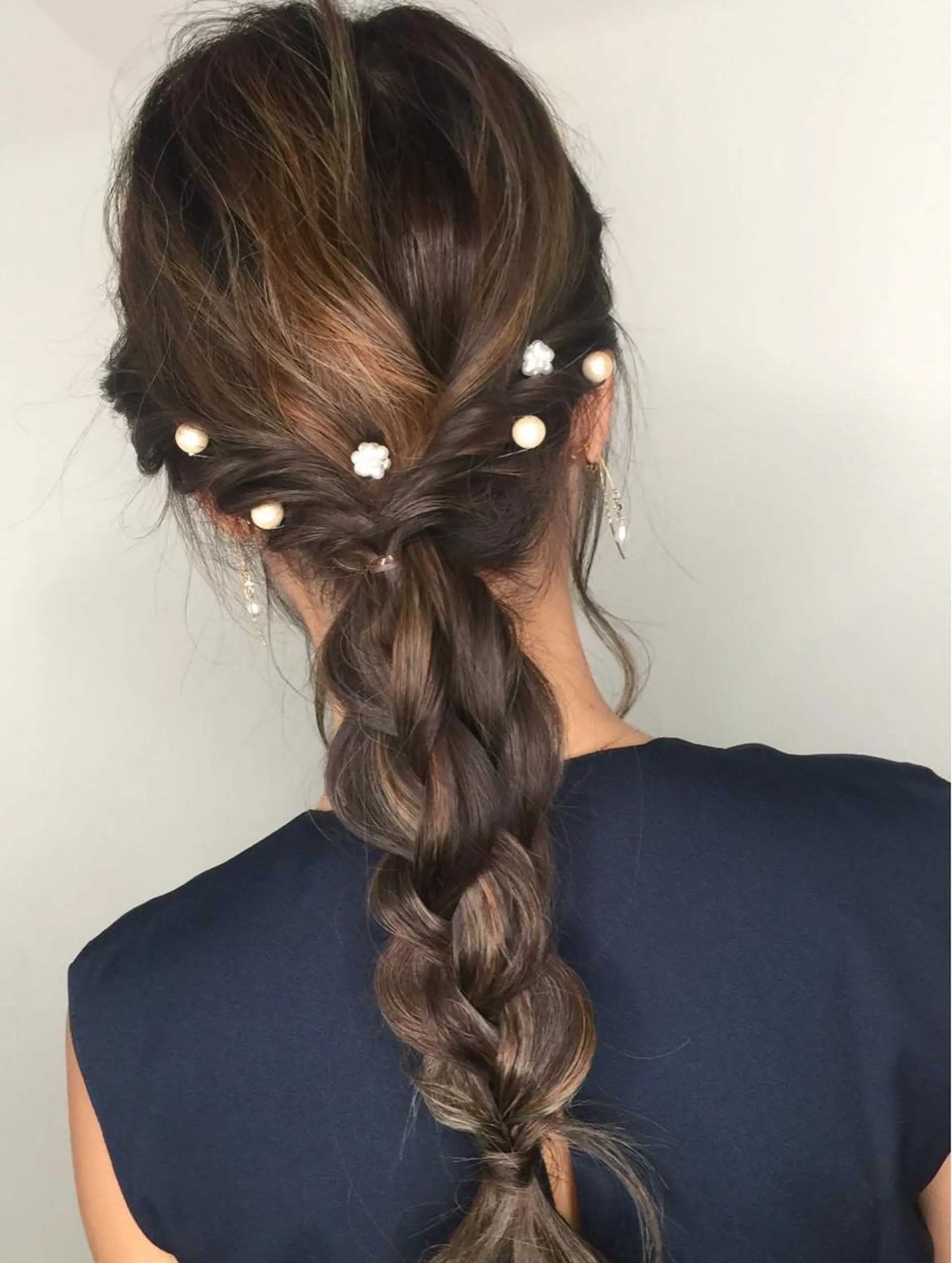 ヘアアレンジ オーナースタイリスト 奈須雄紀のヘアスタイル