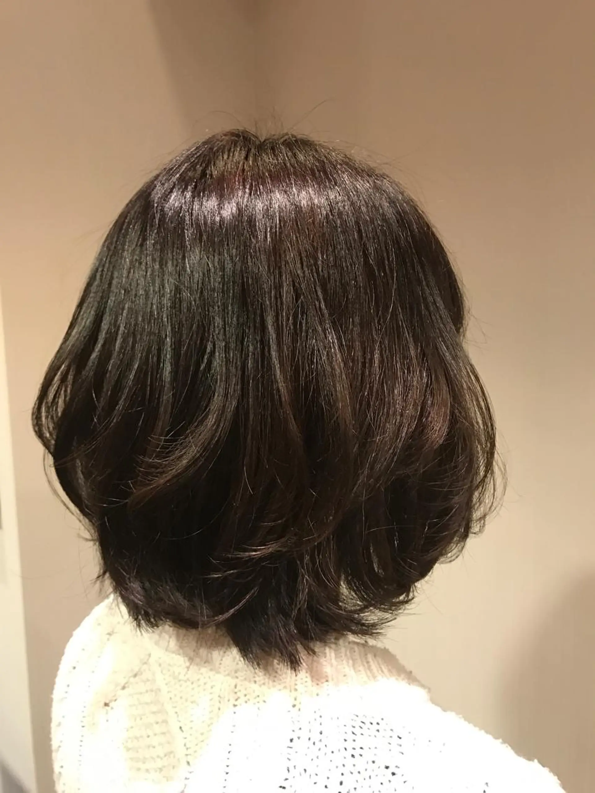 ミディアム カラー ひろせ かなのヘアスタイル