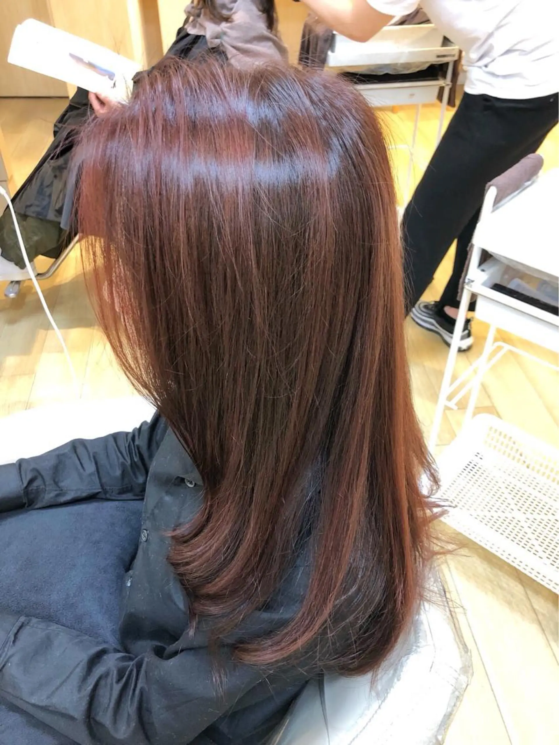 カラー 髪質改善特化 赤塚雄輝のヘアスタイル