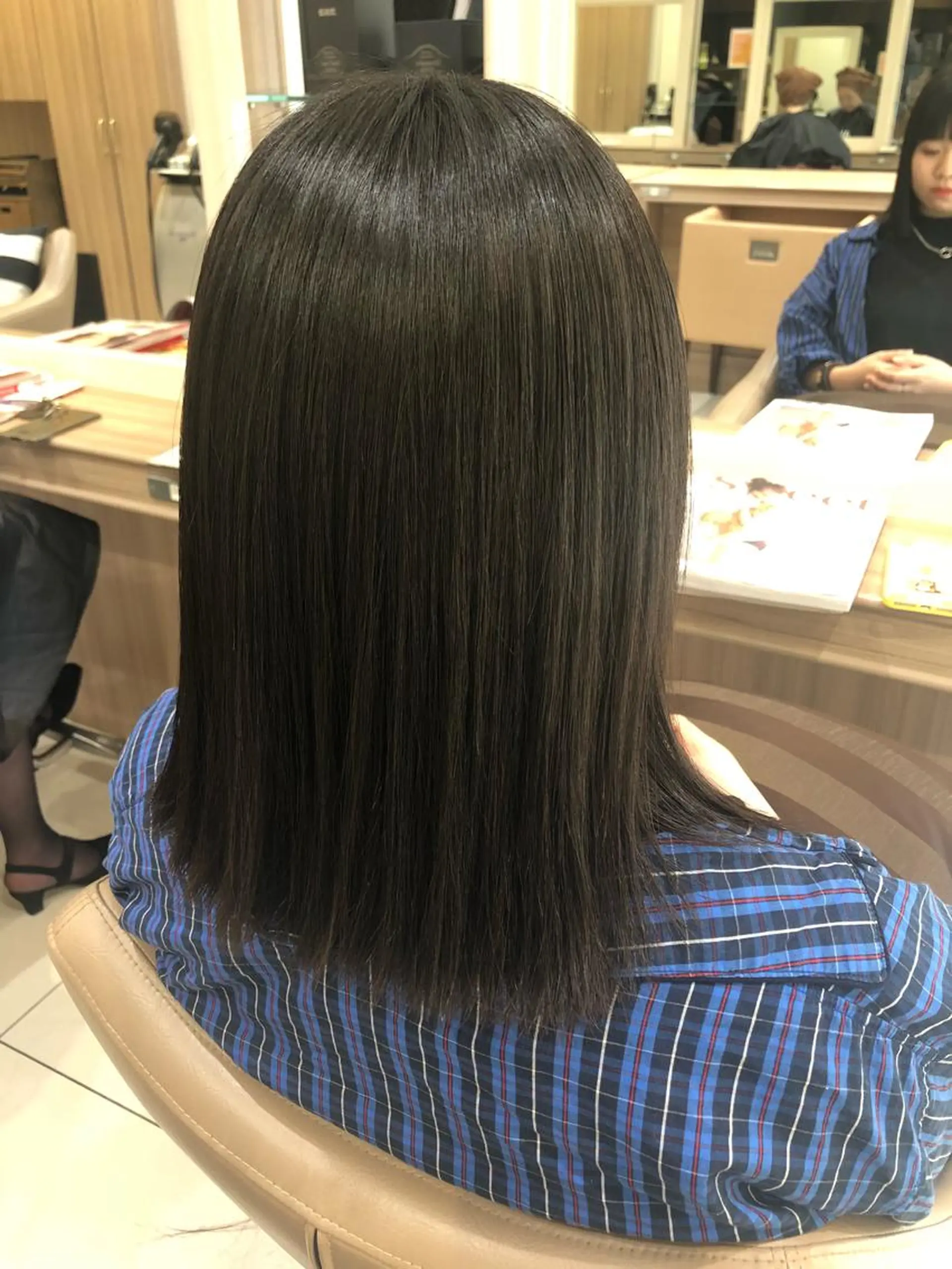 パーマ カット 縮毛矯正 トリートメント ママ美容師⭐️ 下平秀美のヘアスタイル