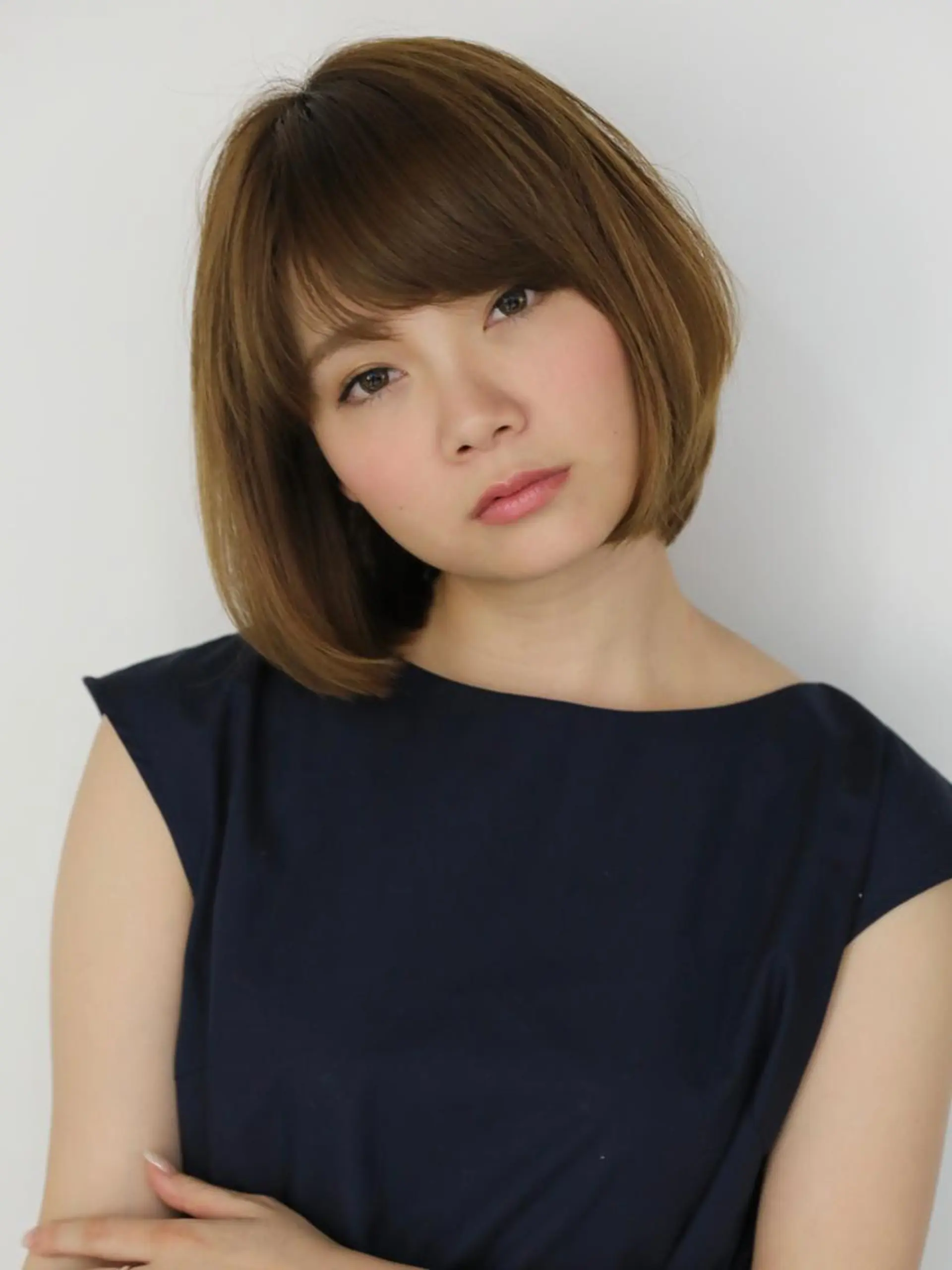 ミディアム ハイライト 髪質改善 小顔カット Endearing 銀座/レイヤーカットのヘアスタイル