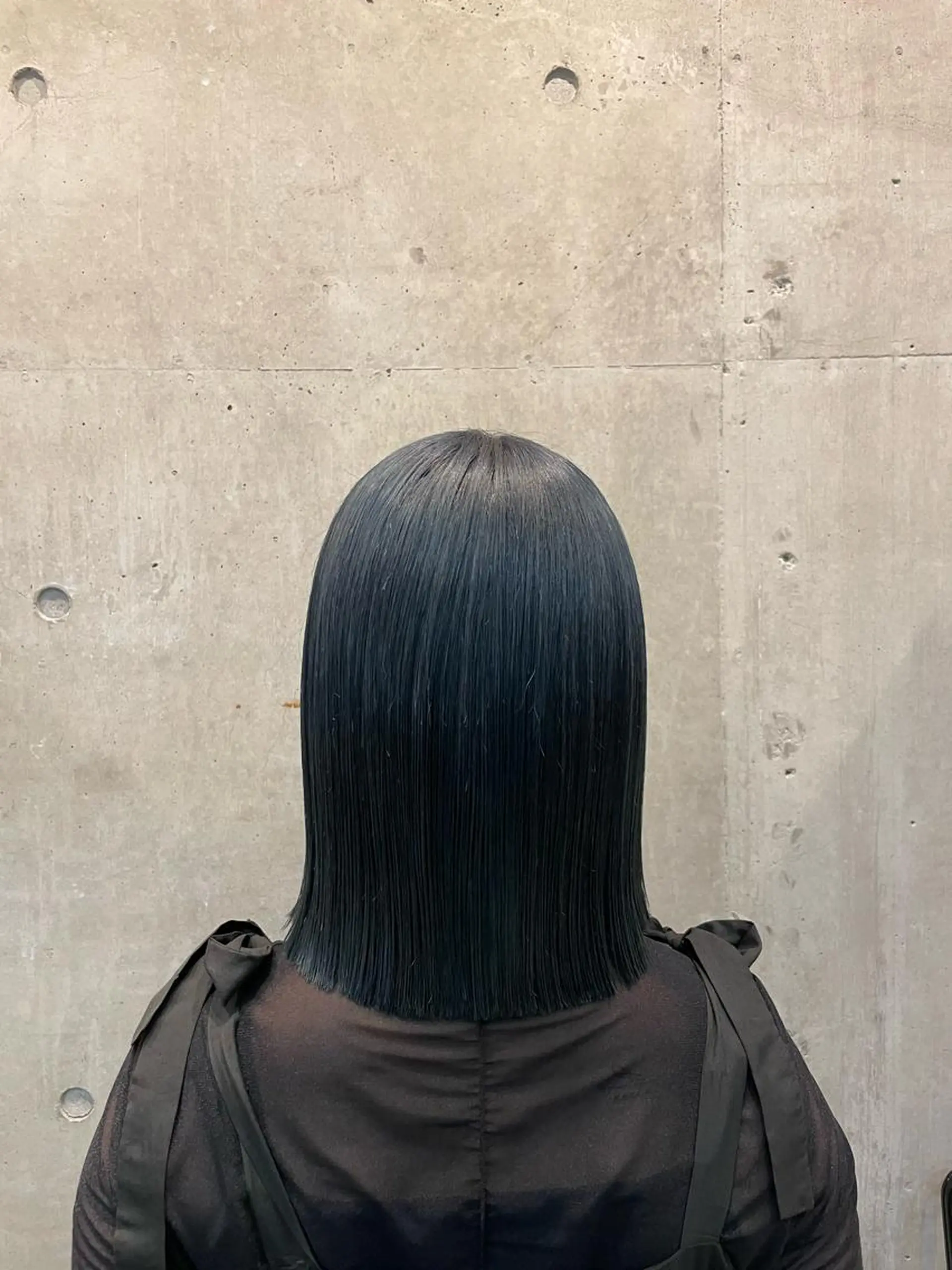 ミディアム カット ヘアカラー トリートメント ︎︎ yoshikiのヘアスタイル