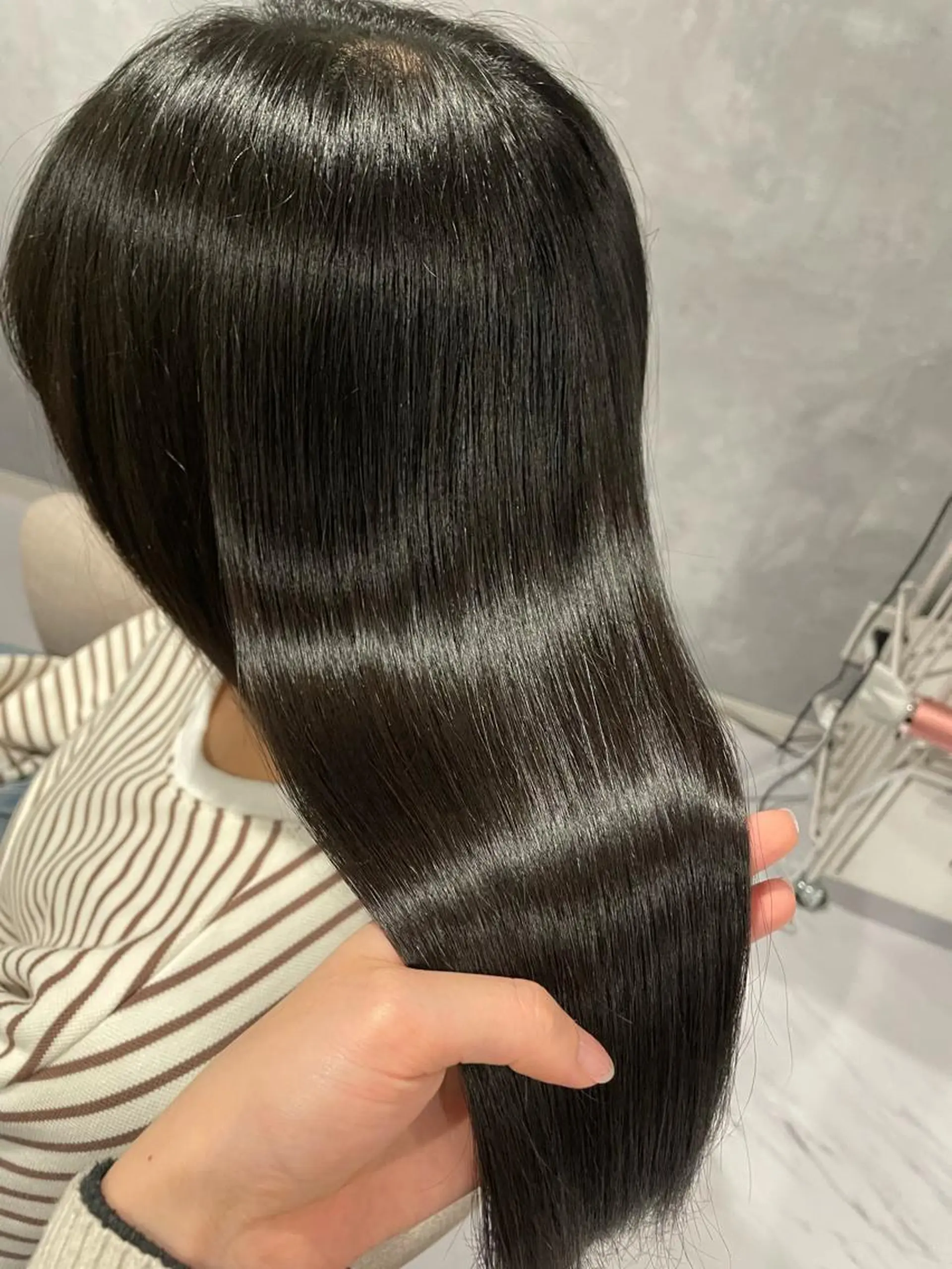 セミロング スパニスト ⌇﻿momoのヘアスタイル