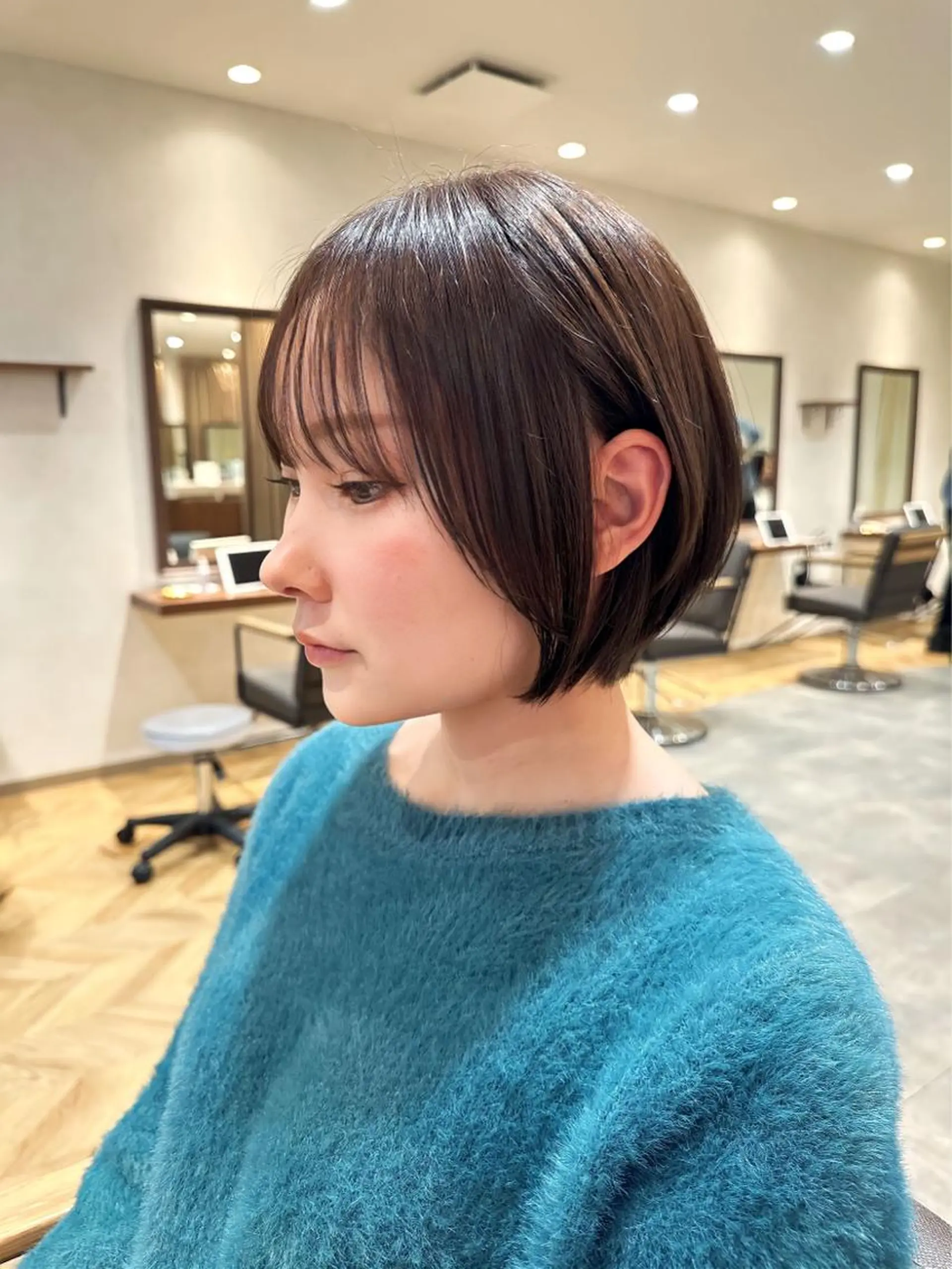 ショート かえ🩶韓国ボブ🎀 透明感カラー🥣のヘアスタイル