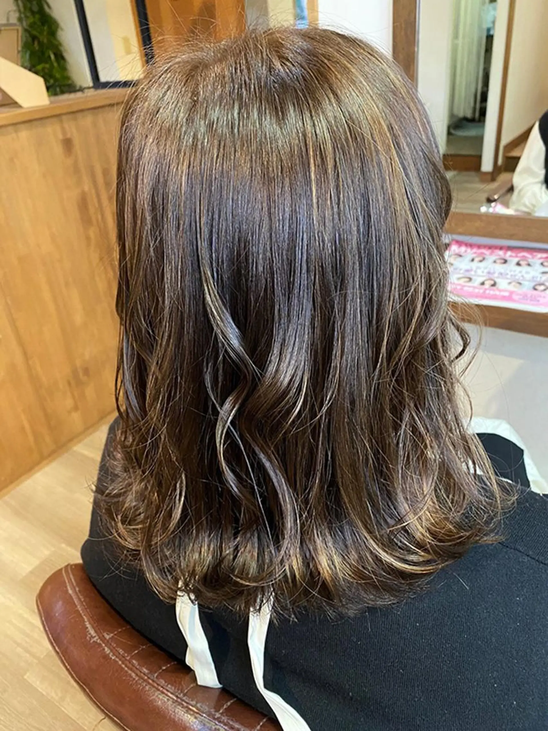 ミディアム chill out 塚口本町店のヘアスタイル