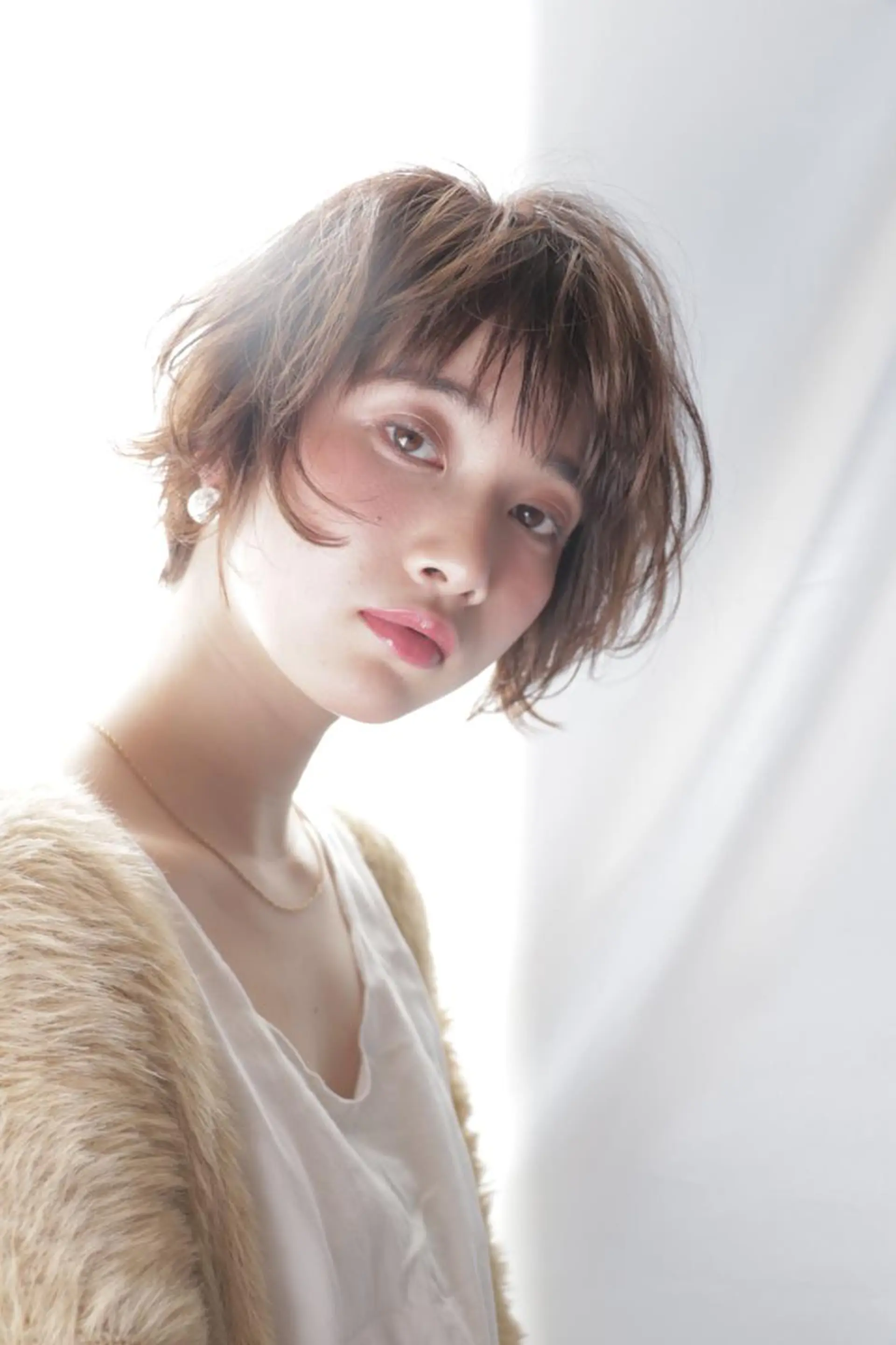ミディアム カラー ミディアムパーマ アッシュ ベージュカラー ボブ 代表　土屋ヒロユキ ショートカットのヘアスタイル