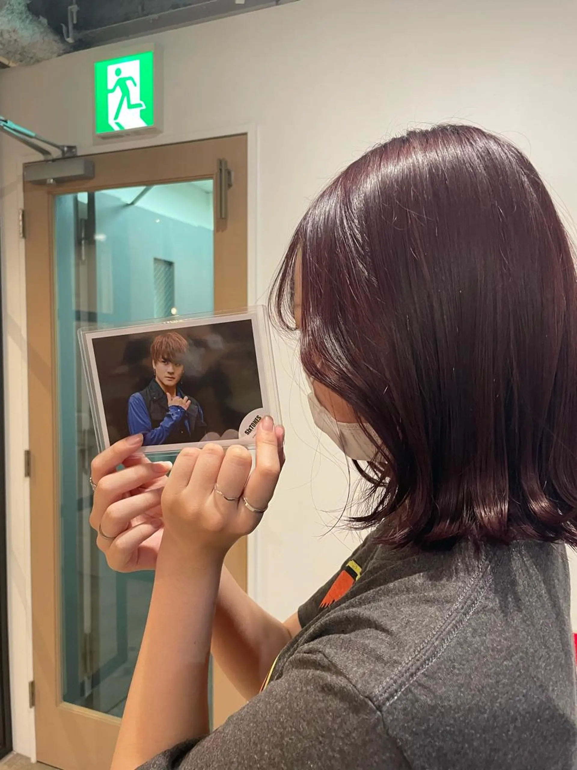 ミディアム カラー ヘアアレンジ ブリーチ カシス バイオレットカラー REONA🪽✨薬院 レイヤーカット🫧のヘアスタイル