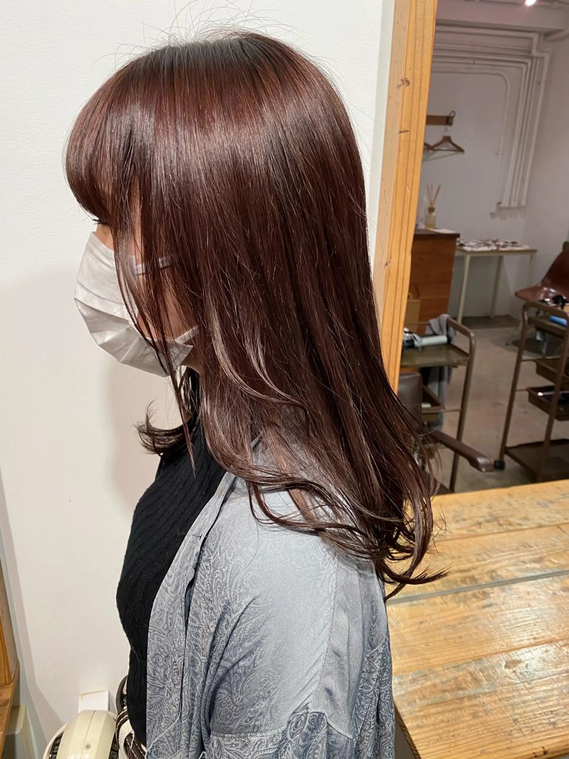 ミディアム カラー わかばやし ゆうこのヘアスタイル