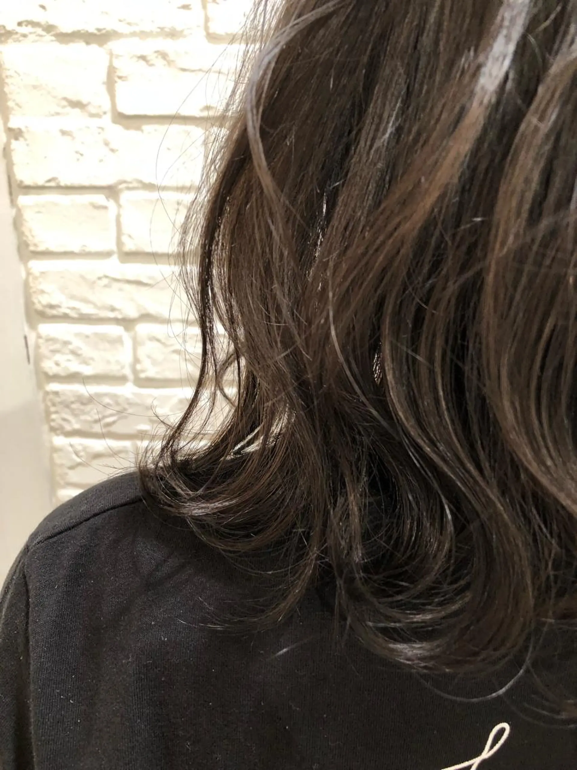 セミロング 🌞メンズパーマ ONOE💈のヘアスタイル