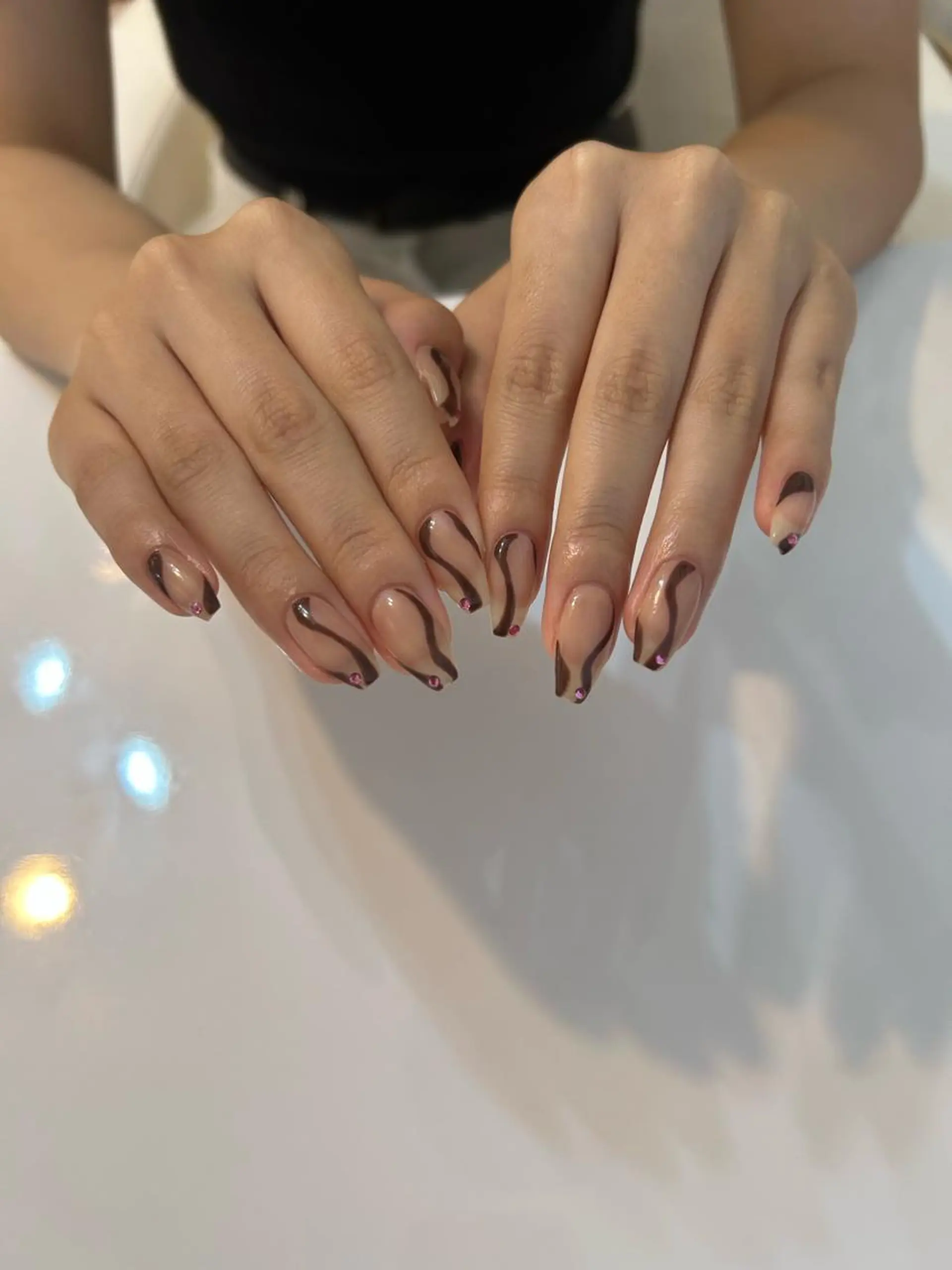 ネイル ハンドネイル ViViA momokaのネイルデザイン