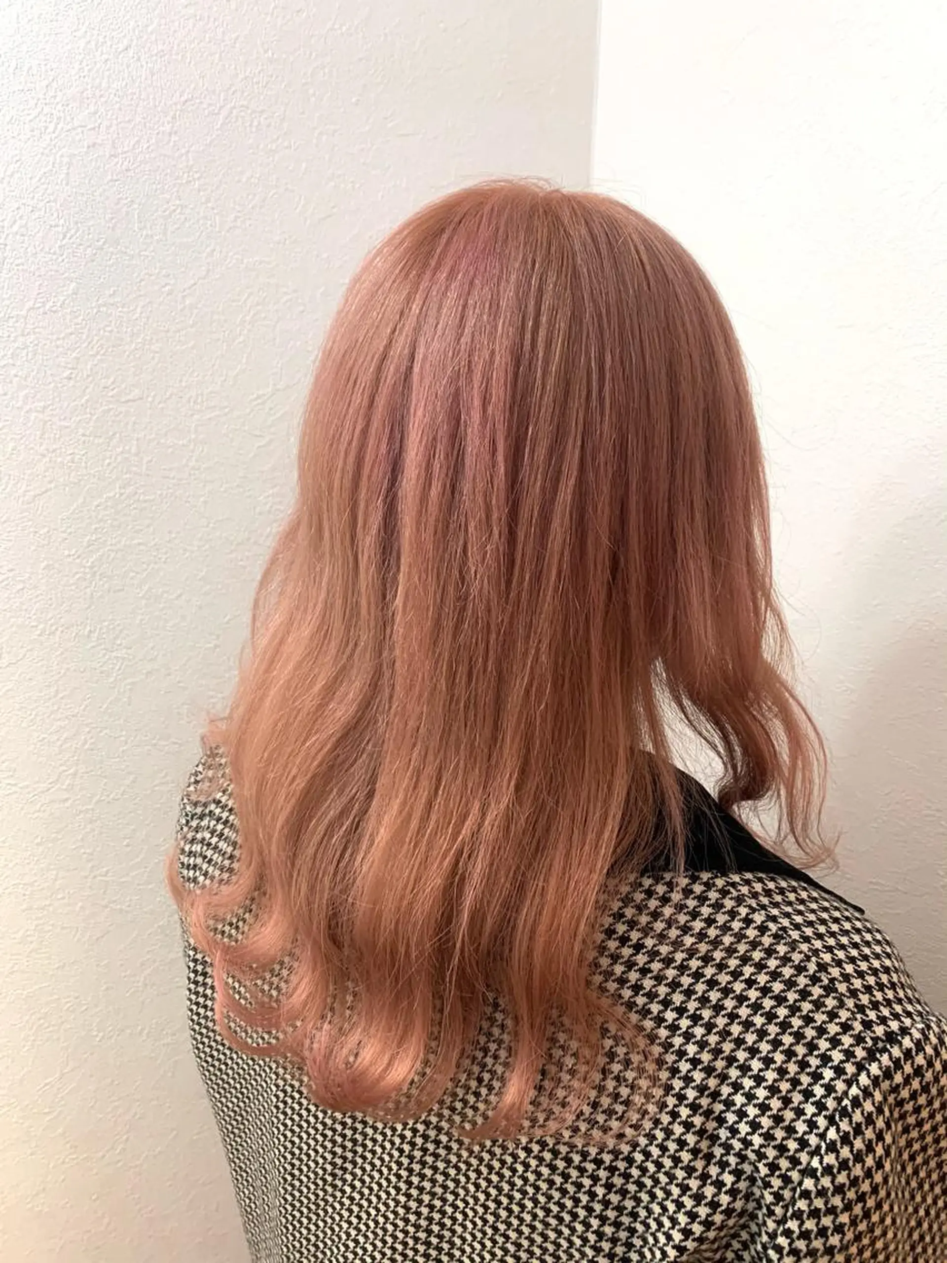 セミロング カラー Kazusa/川越/ エクステ/ハイトーンのヘアスタイル