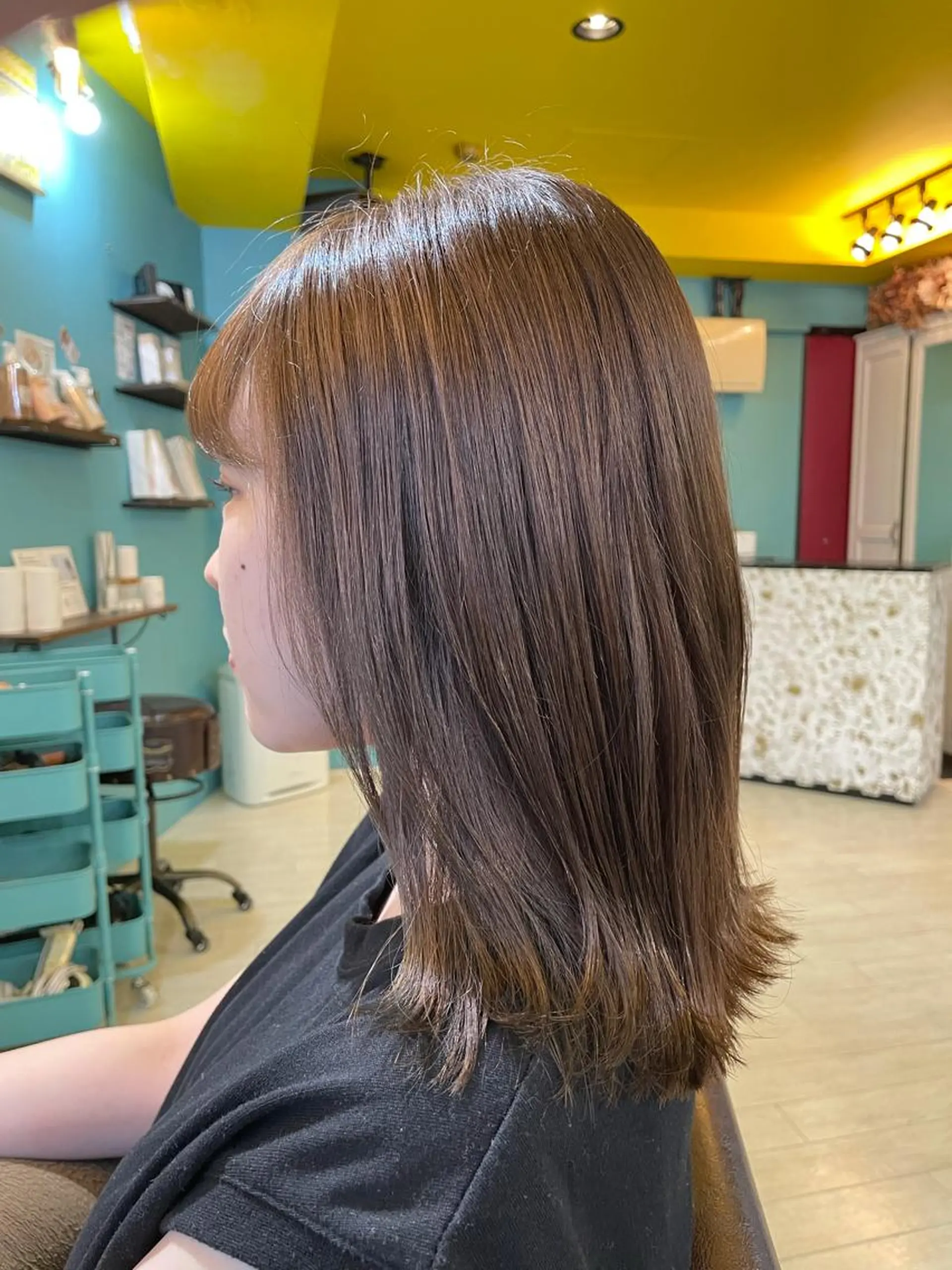 ミディアム ヘアカラー トリートメント 末石 智のヘアスタイル