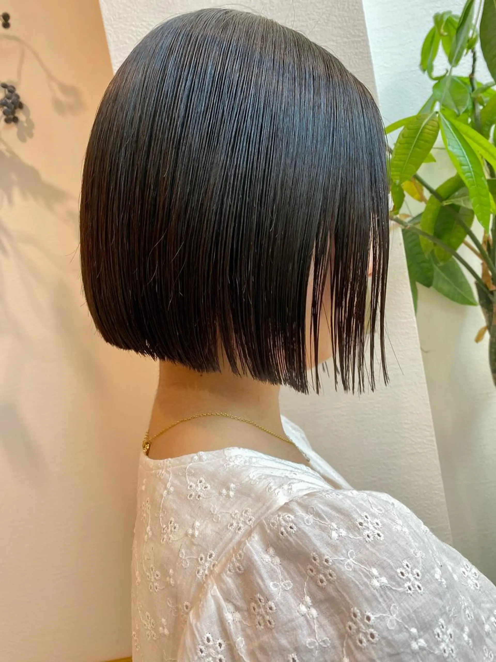 ミディアム カラー カット ヘアカラー トリートメント 顔周り/ブリーチなし /縮毛矯正🫧伊勢のヘアスタイル