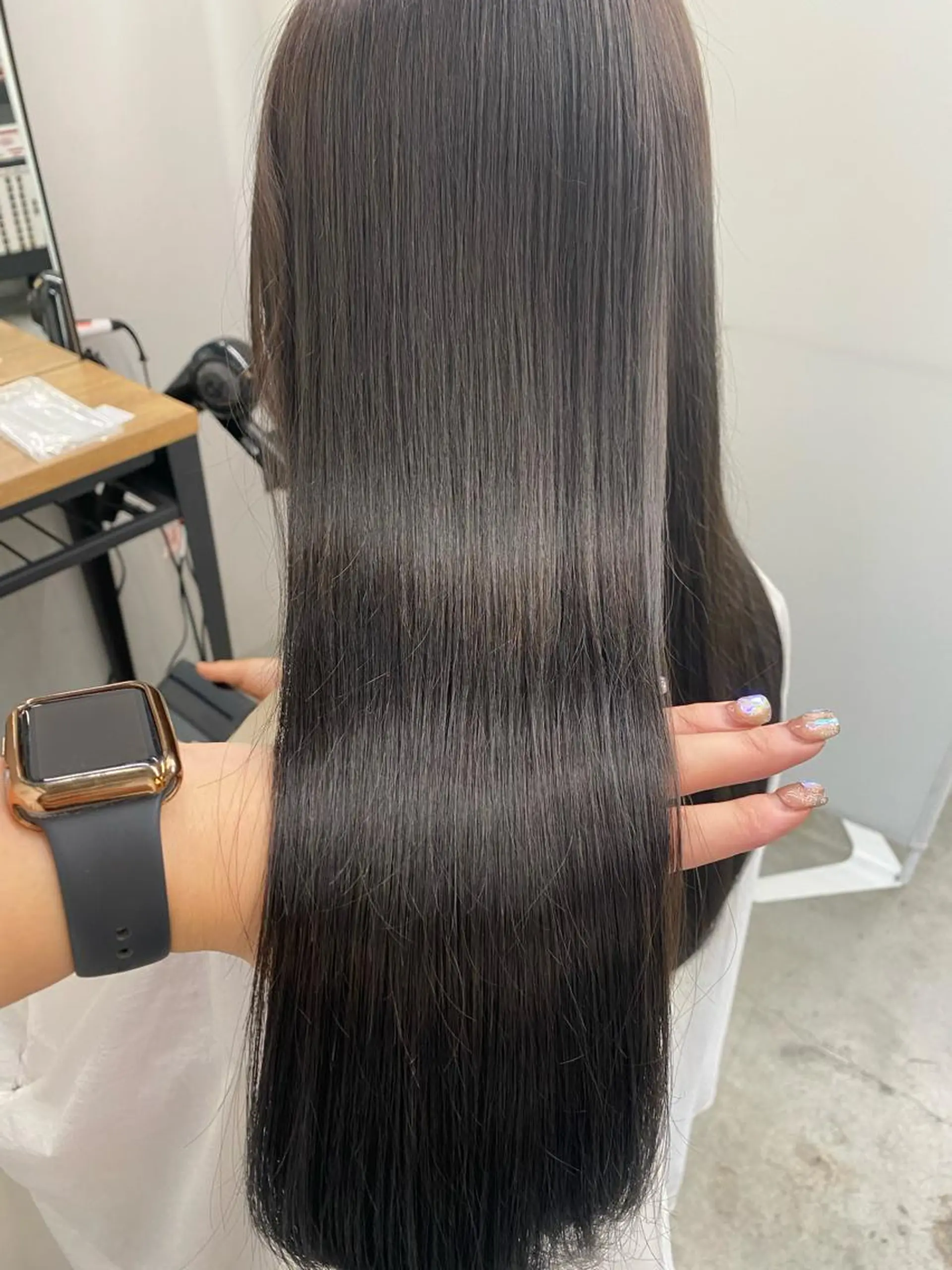 ロング トリートメント ナガイ アヤのヘアスタイル