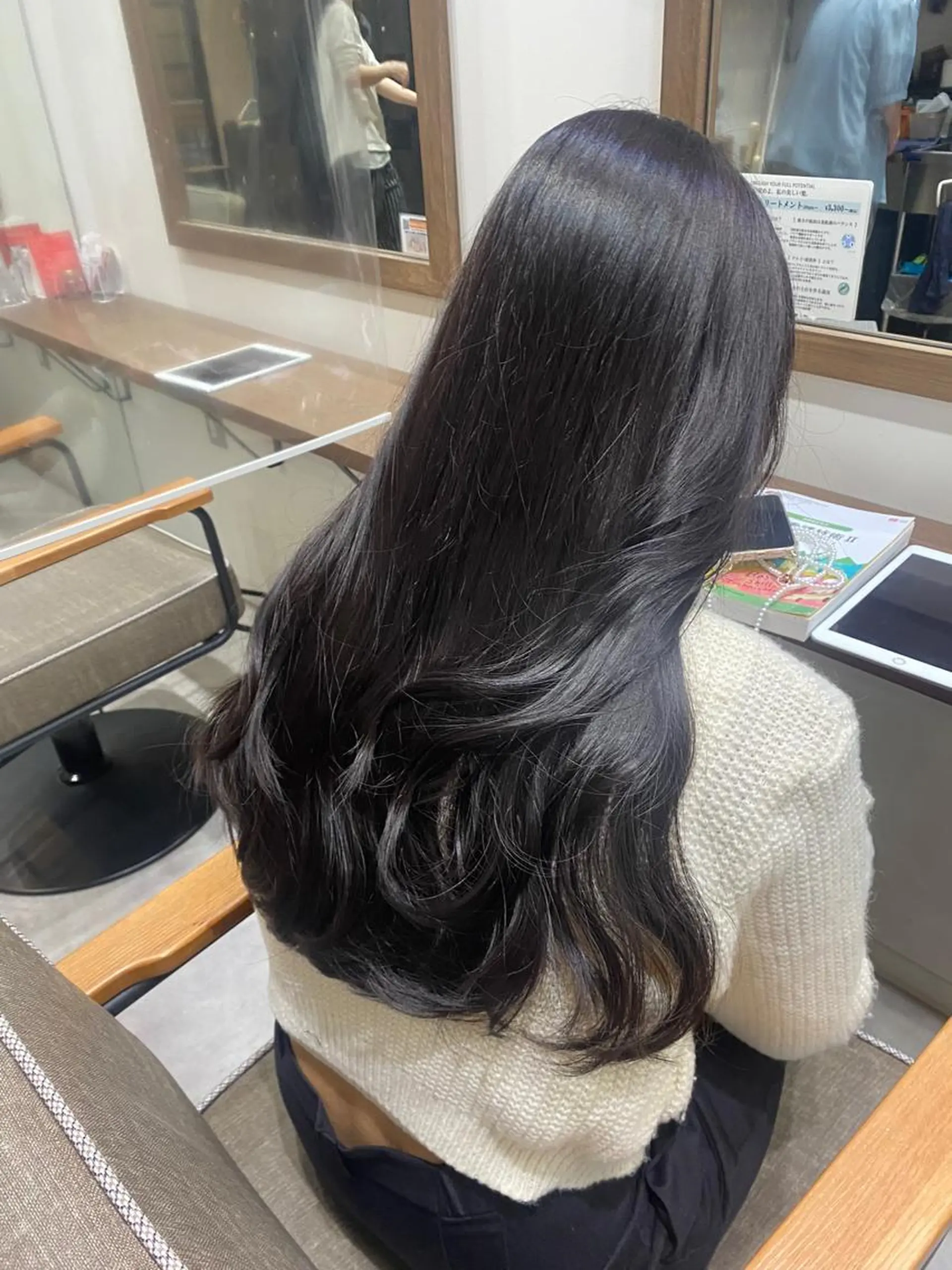 カラー カット ヘアカラー トリートメント 花見 亜沙美のヘアスタイル