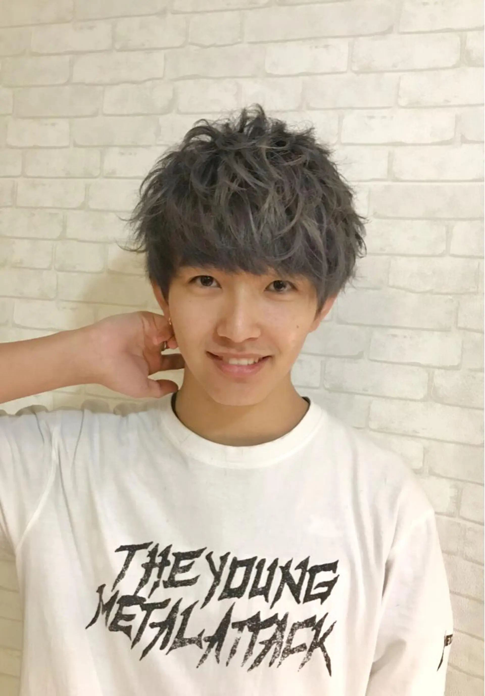 ミディアム メンズ 北川大輔🌟 小顔レイヤーカットのヘアスタイル
