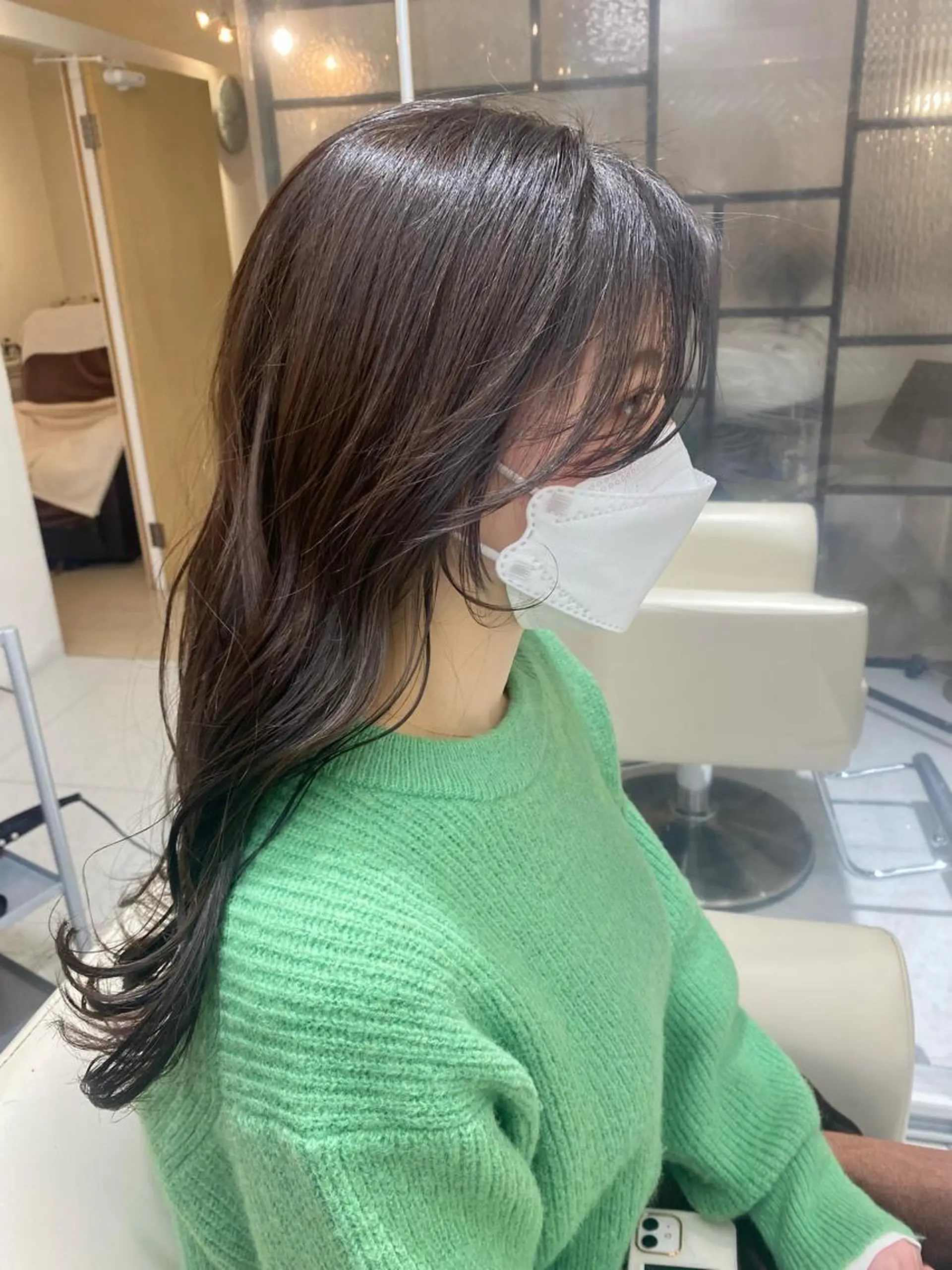ロング カラー 安永 涼のヘアスタイル
