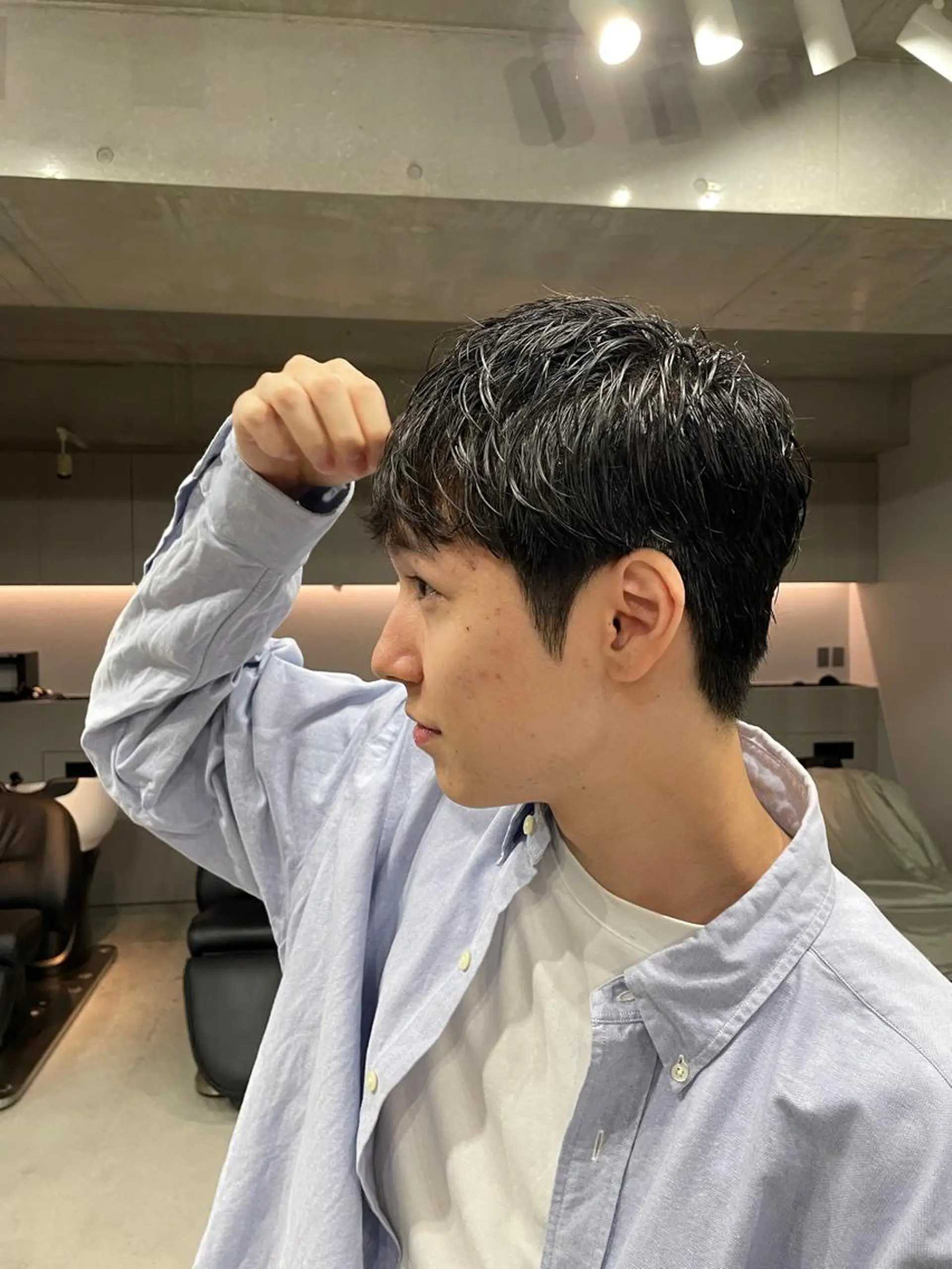 ショート メンズ 吉田一輝 外国人パーマのヘアスタイル