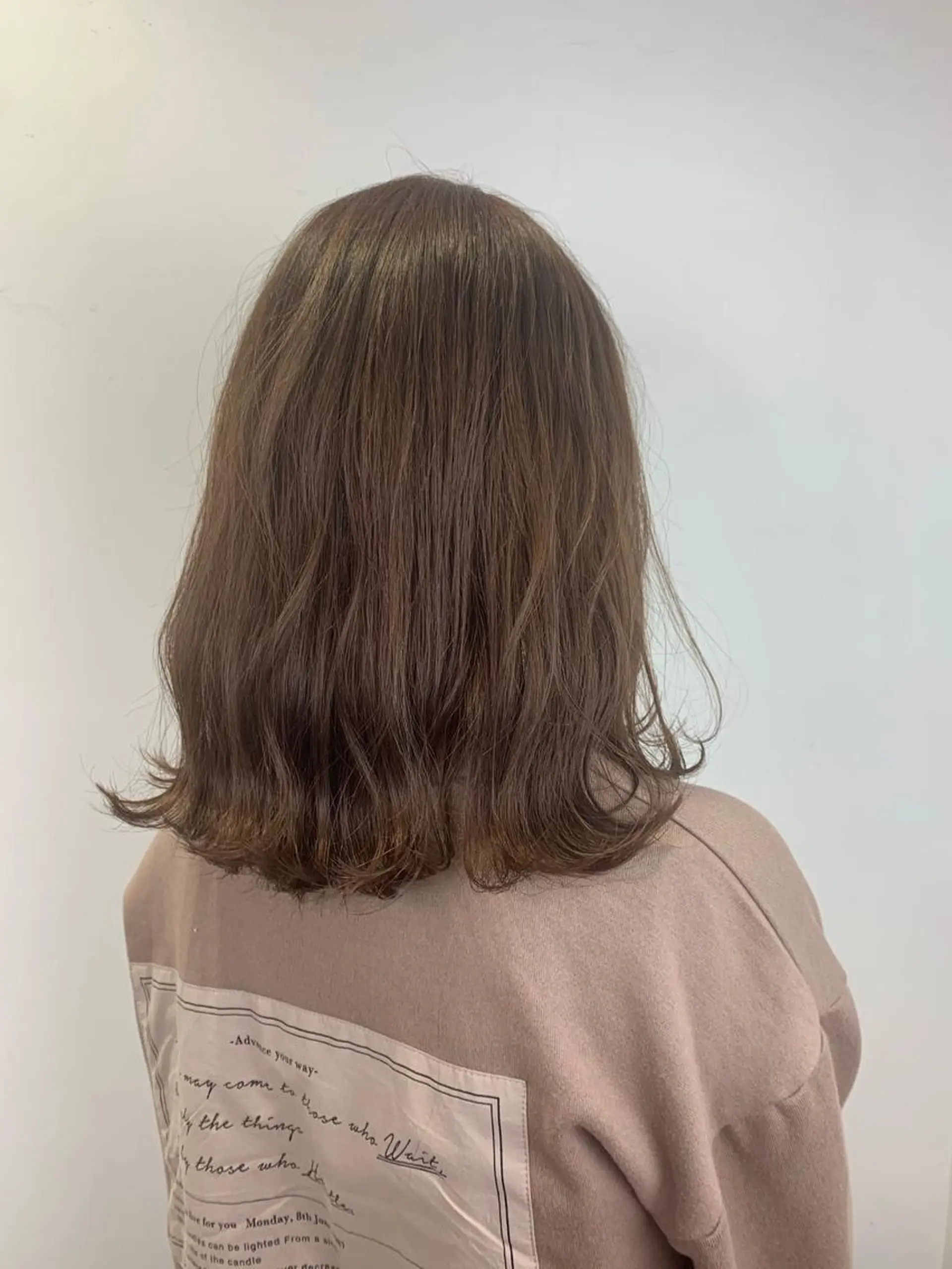 ミディアム カラー 【美髪を叶える】中谷 彰宏（アキ)のヘアスタイル