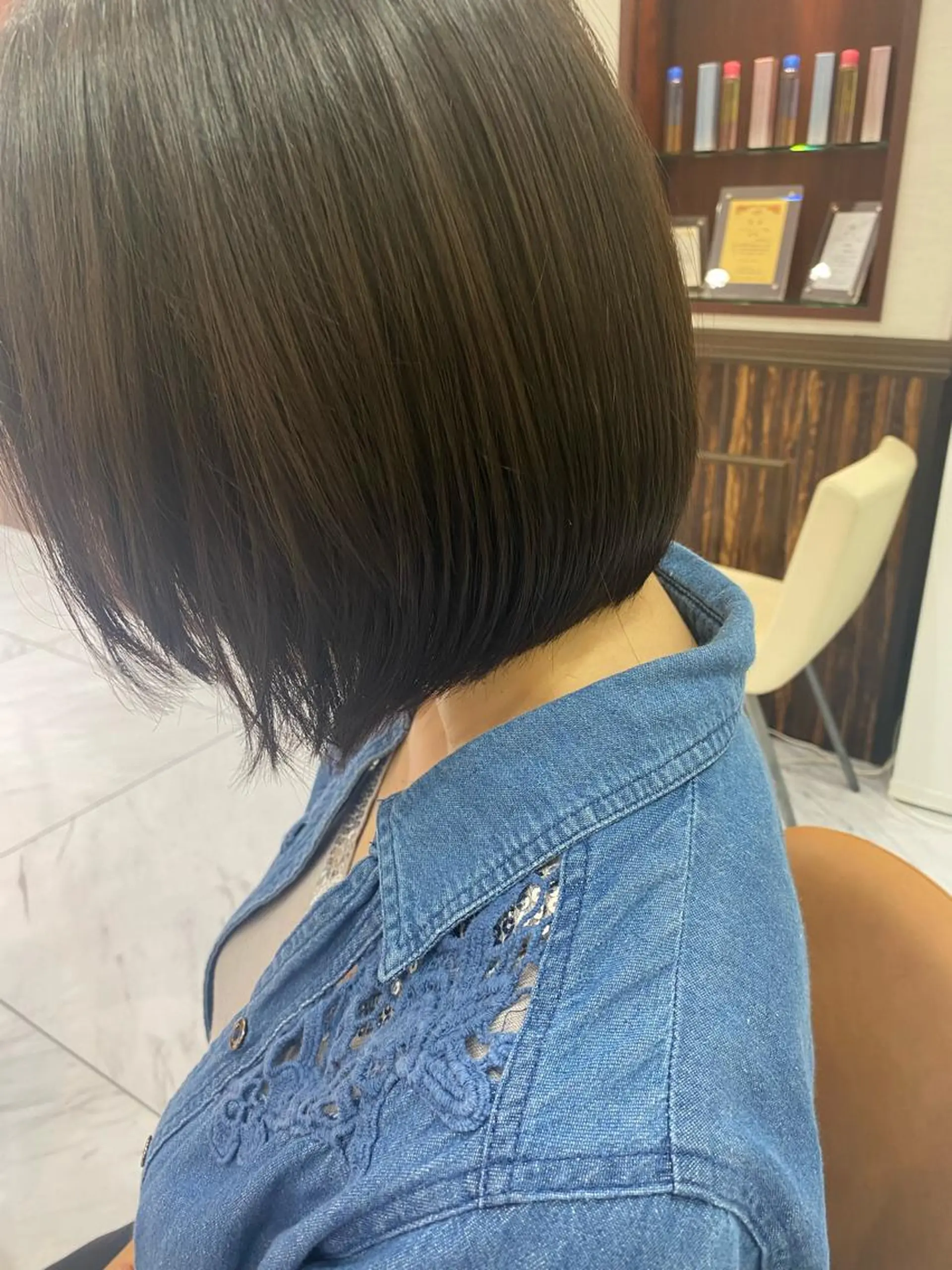 ミディアム 宮澤 美幸のヘアスタイル