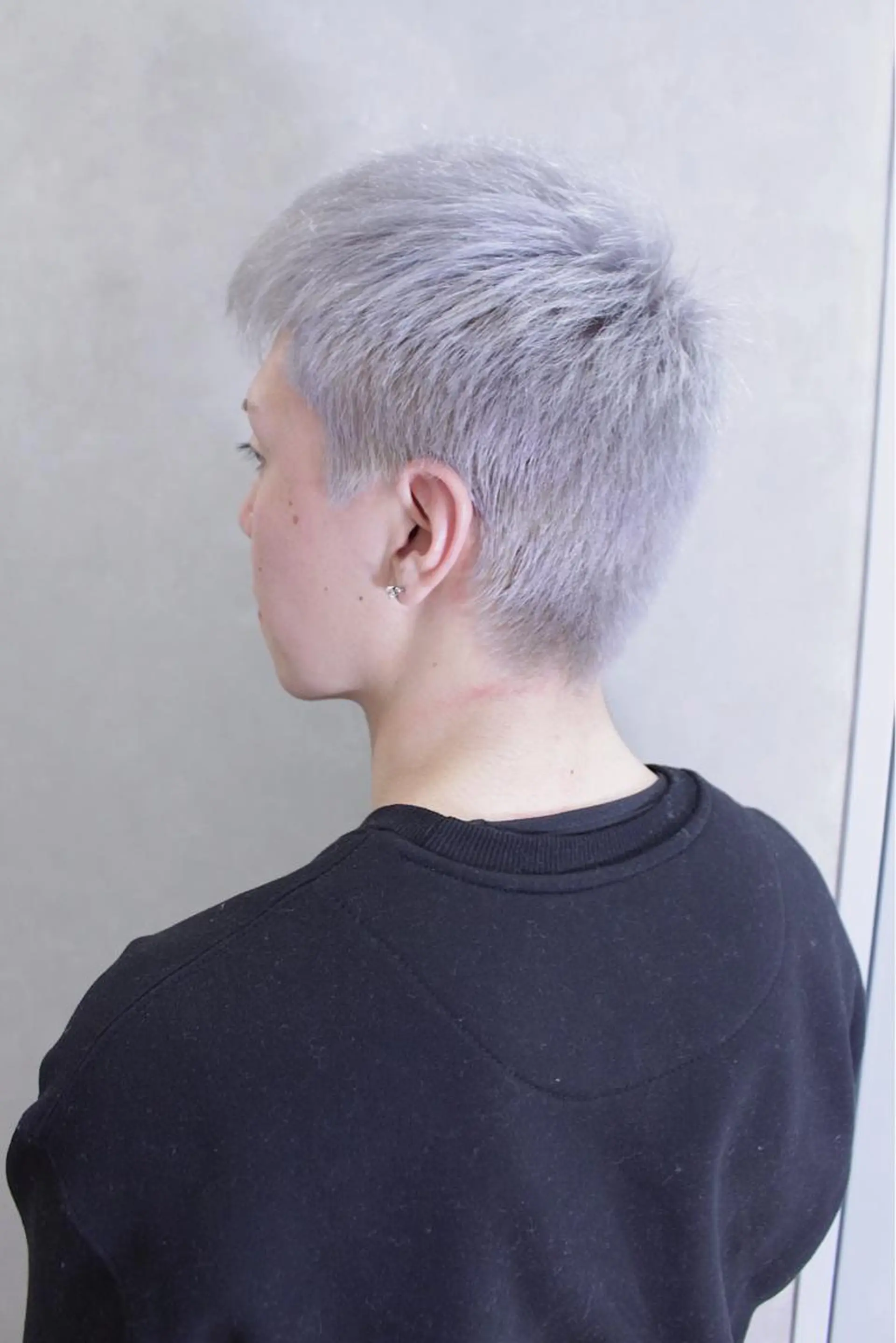 ショート カラー メンズ ヘアカラー トリートメント lani ブリーチ /ダブルカラーのヘアスタイル