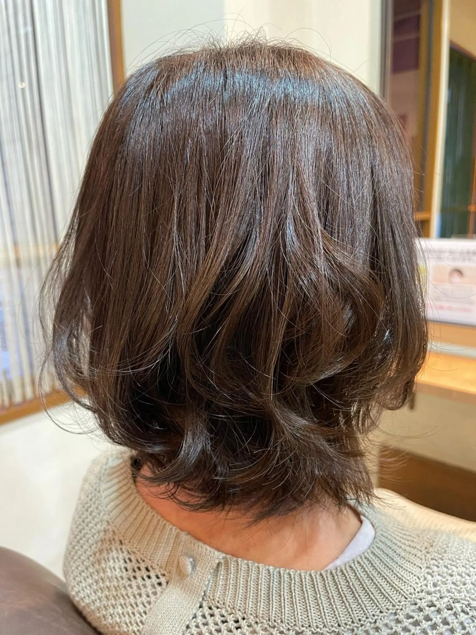 ミディアム nowhere ノーウェアのヘアスタイル