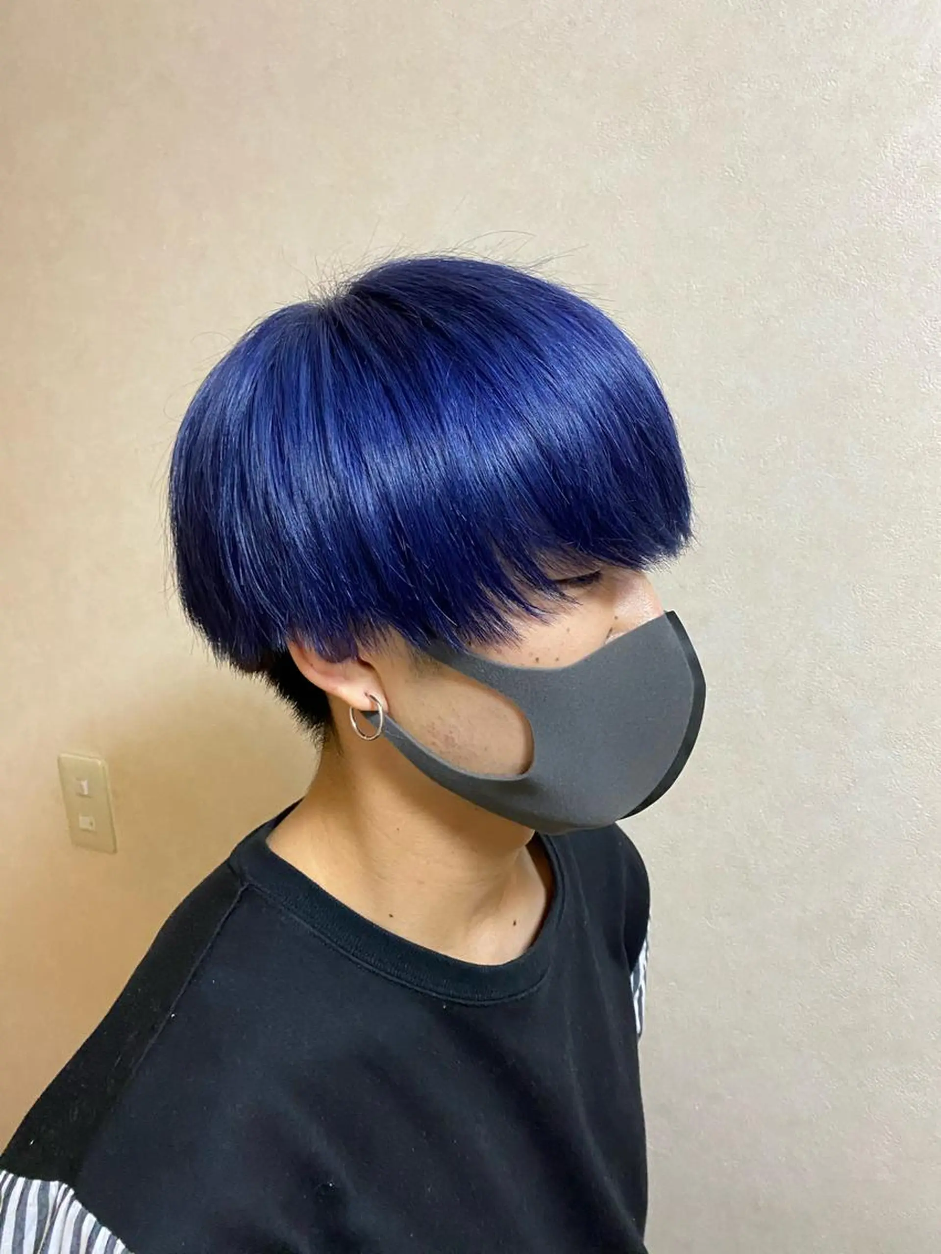 カラー あべ しおりのヘアスタイル