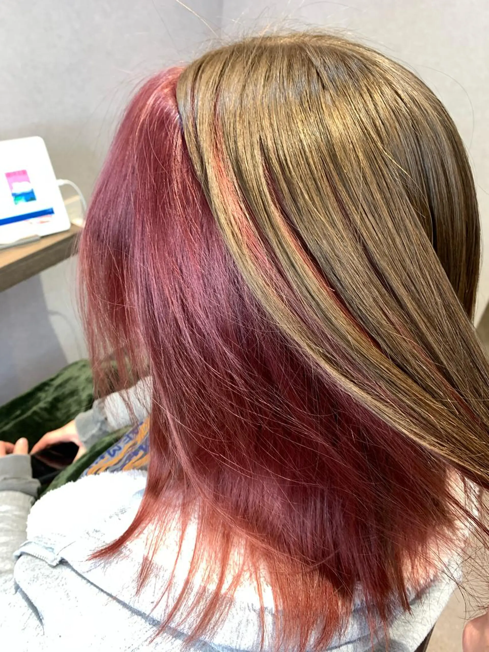 ミディアム カラー 山本 貴弘のヘアスタイル