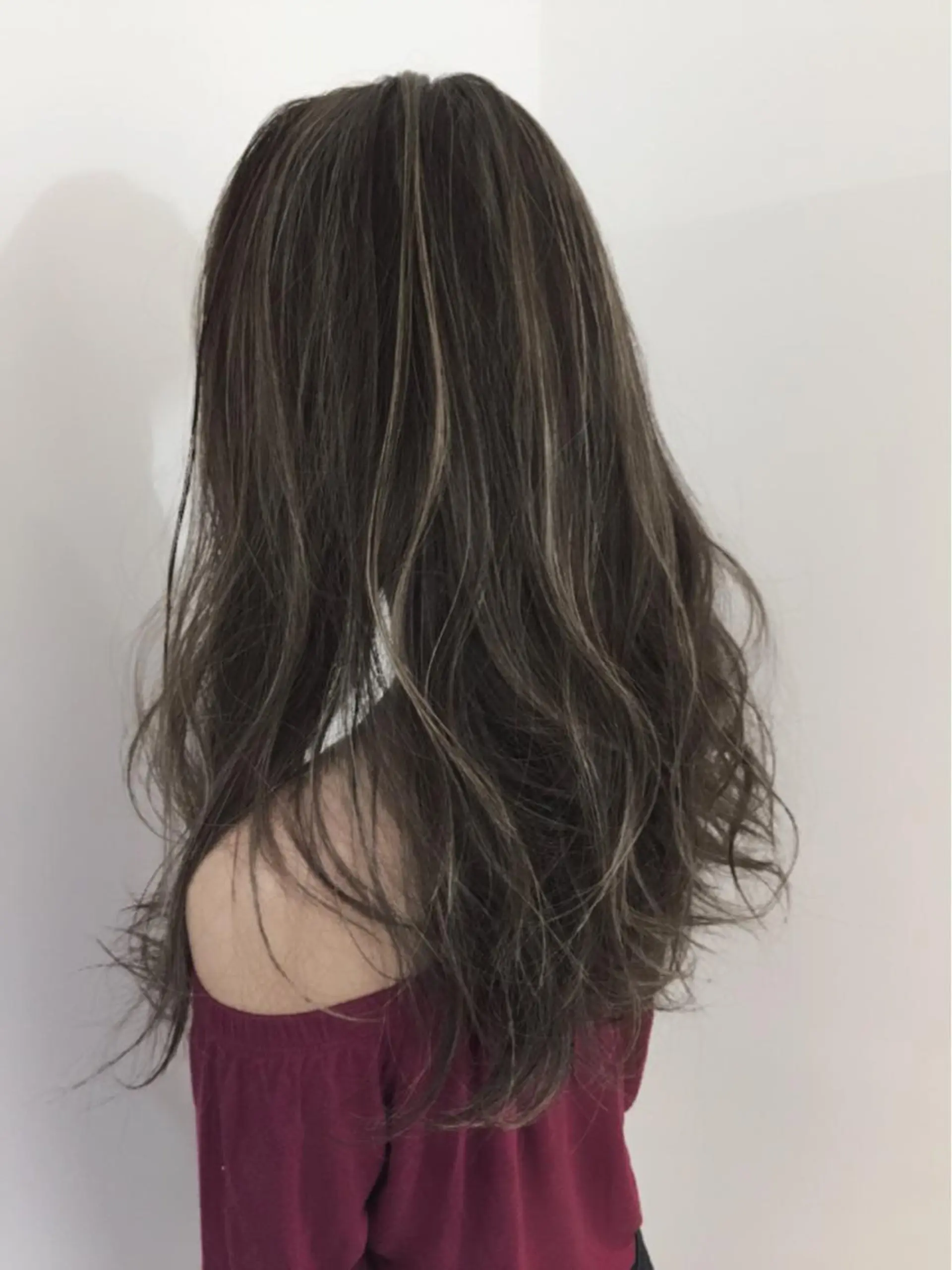 セミロング カラー ヘアアレンジ アディクシーカラー ブリーチ グレージュ ハイライトカラー イルミナカラー ヘアカラー トリートメント ヘアセット ✨ハイクオリティ✨ 山本香也のヘアスタイル