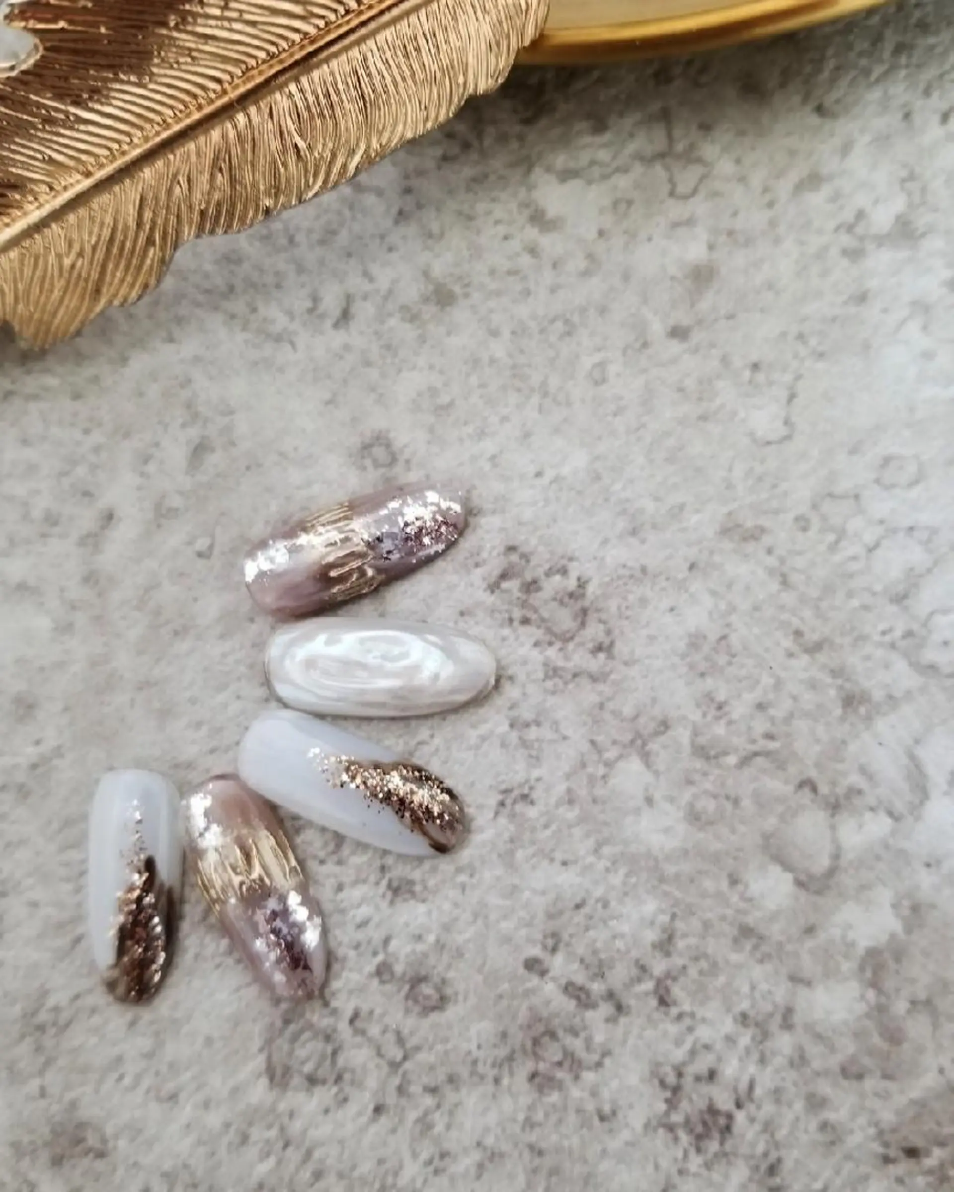 ネイル ニュアンスネイル nail salon ipuniのネイルデザイン