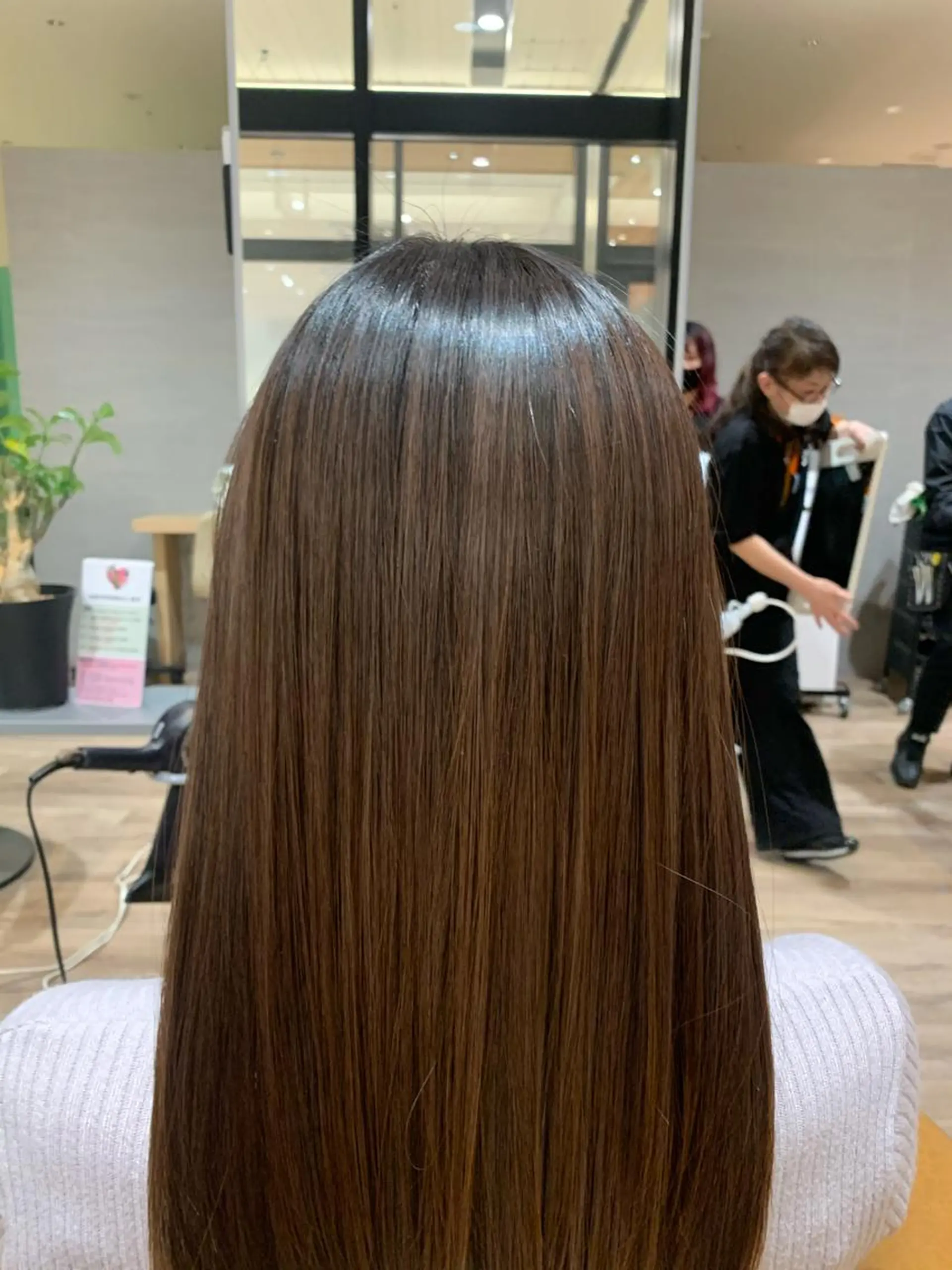 ロング 河端 春綺のヘアスタイル
