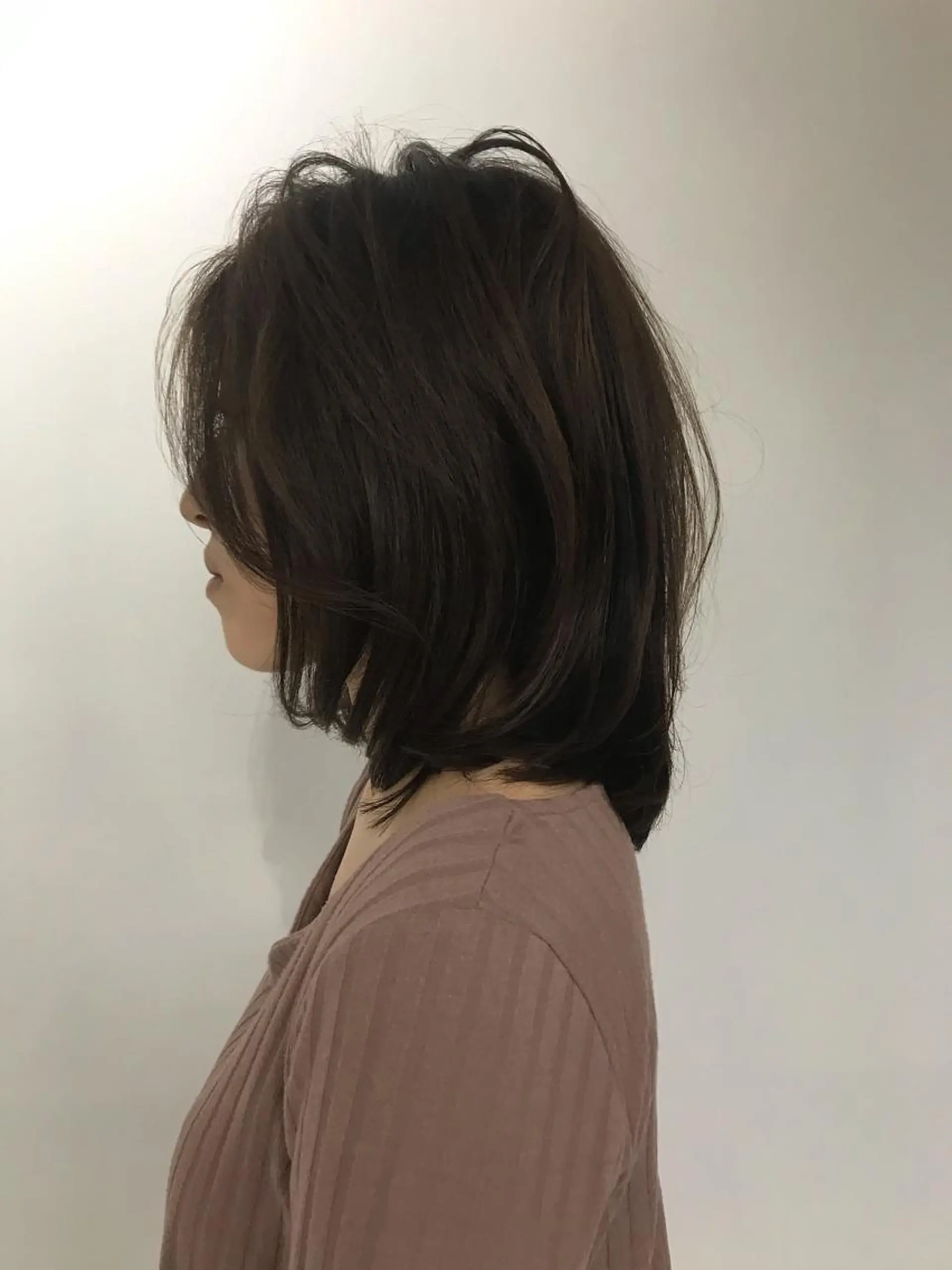 ミディアム カラー KOOKI スティードトーキョーのヘアスタイル