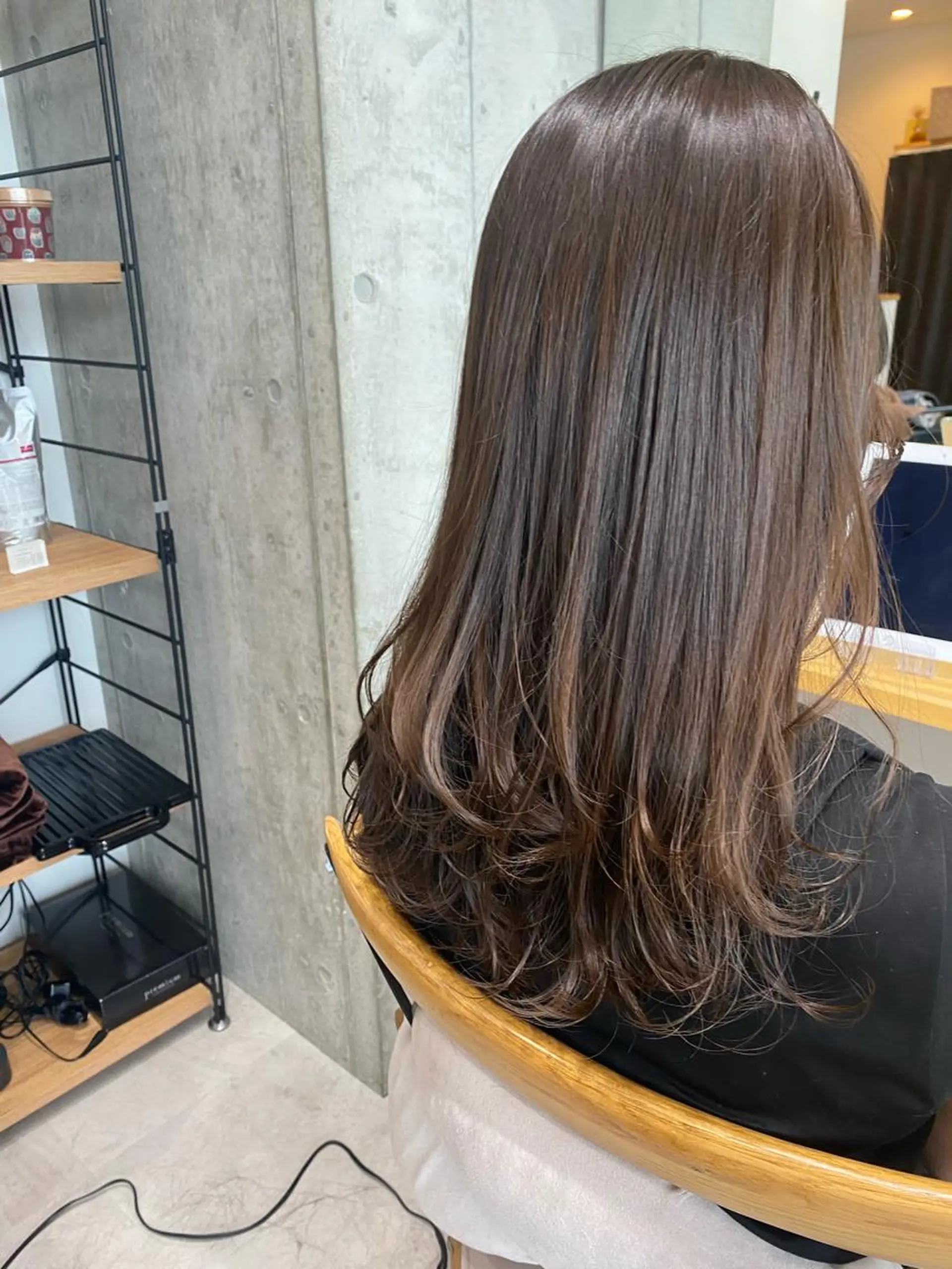 セミロング カラー カット ヘアカラー トリートメント 似合う髪型が 分からない方へのヘアスタイル