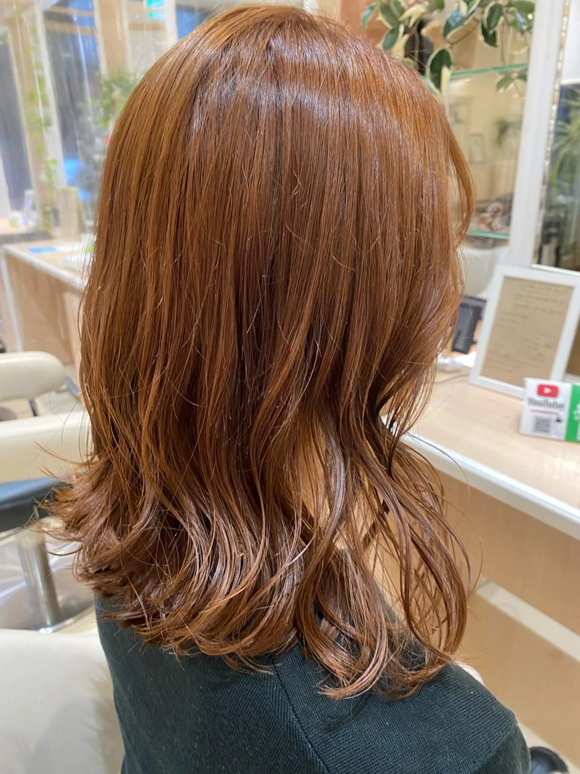 ミディアム カラー 🩵波巻き／ツイスパ HARU💎のヘアスタイル