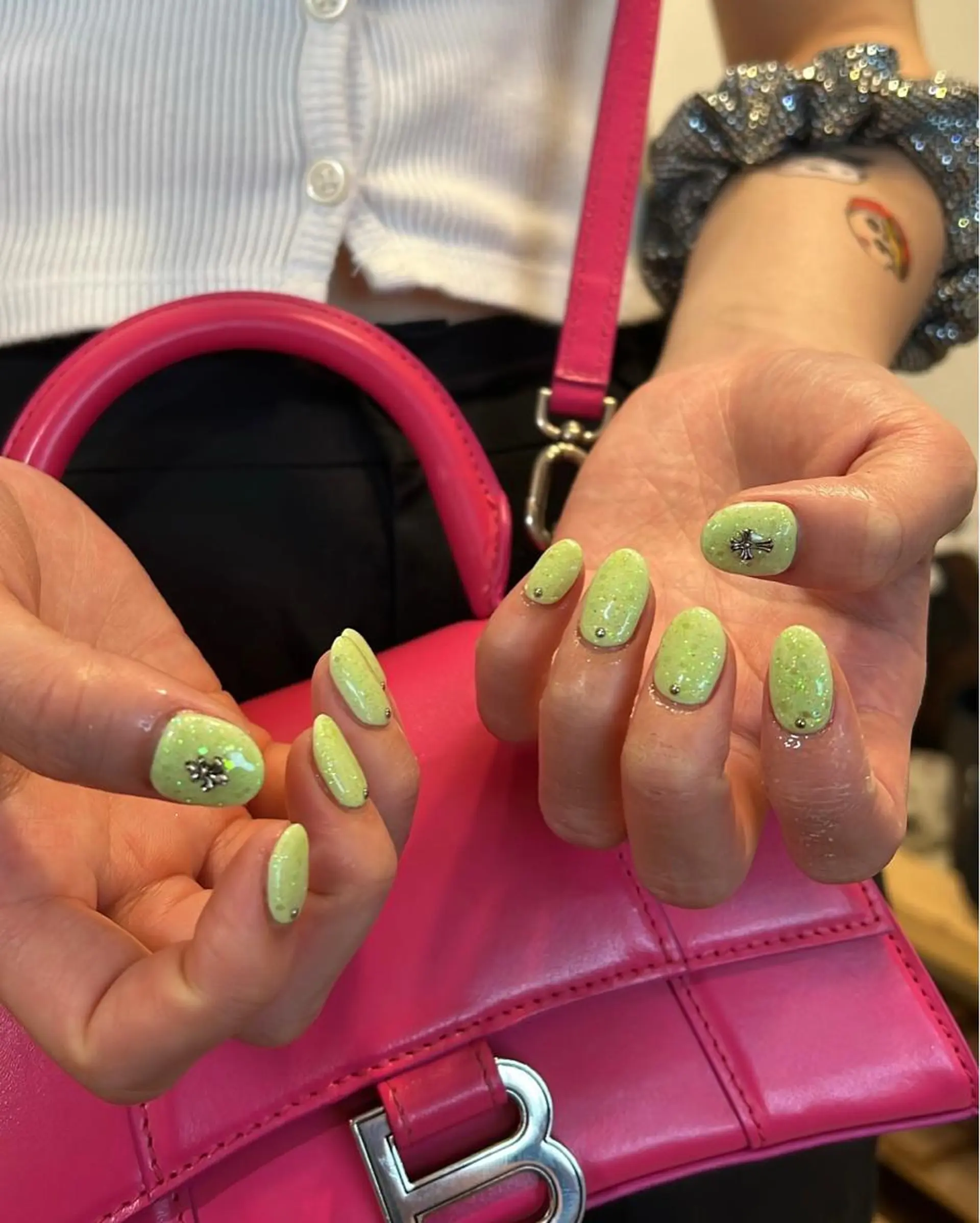 ネイル ハンドネイル フットネイル ハンドケア Miyagi Asamiのネイルデザイン