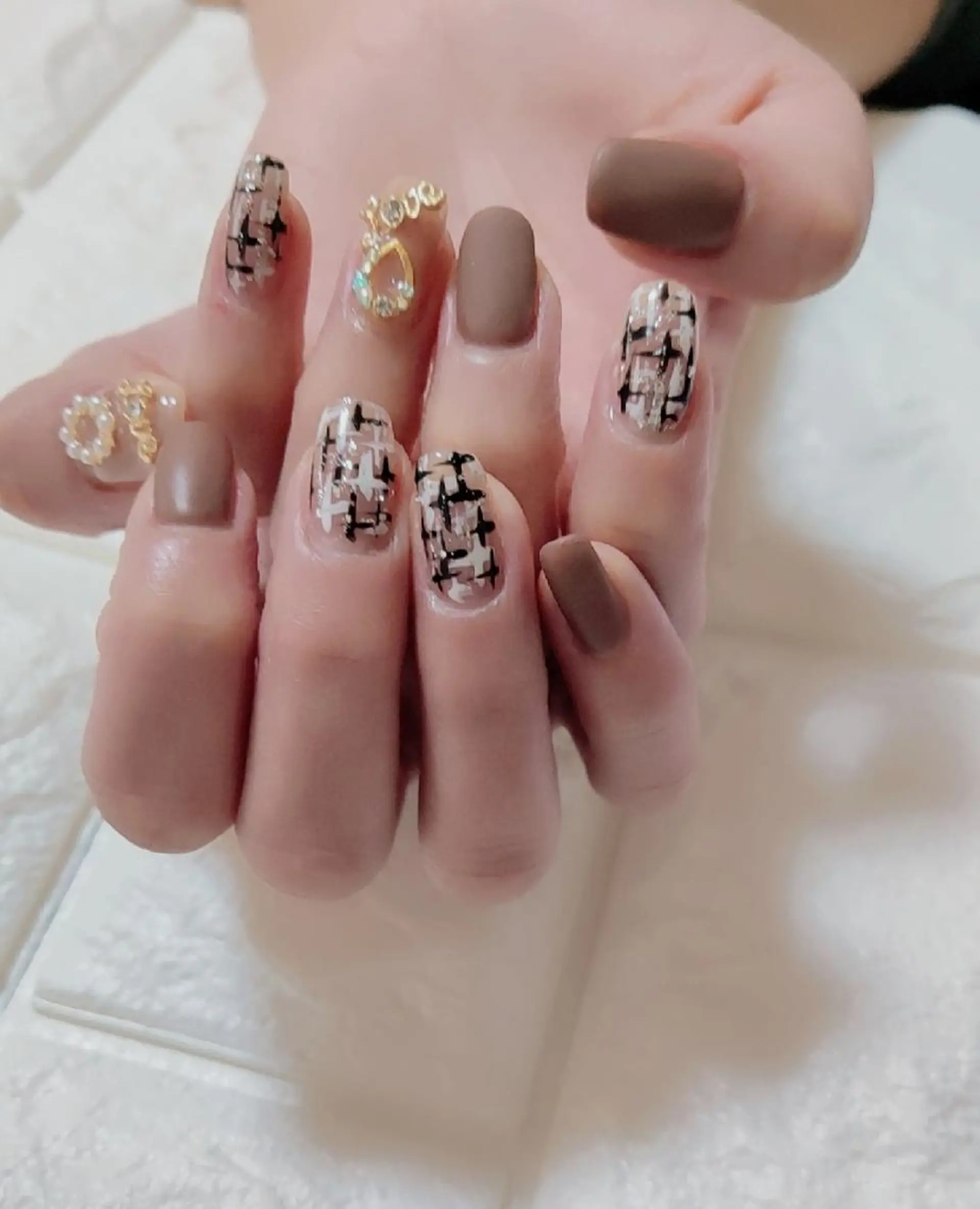 ネイル 横浜市中区曙町 E·U·Bネイルのネイルデザイン