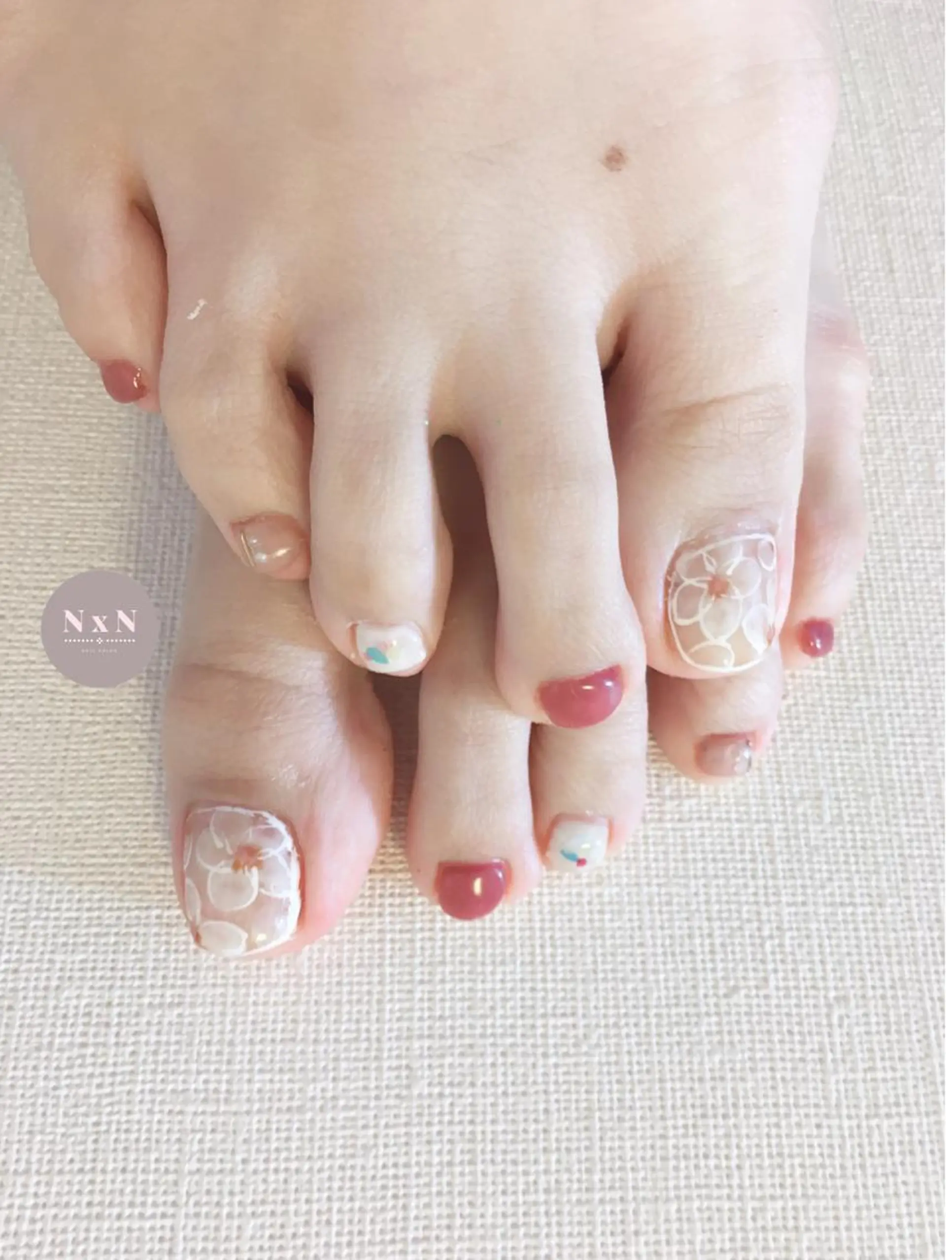 ネイル フラワーネイル フットネイル ジェルネイル レース ぷっくりネイル フットネイル nail salon N×Nのネイルデザイン