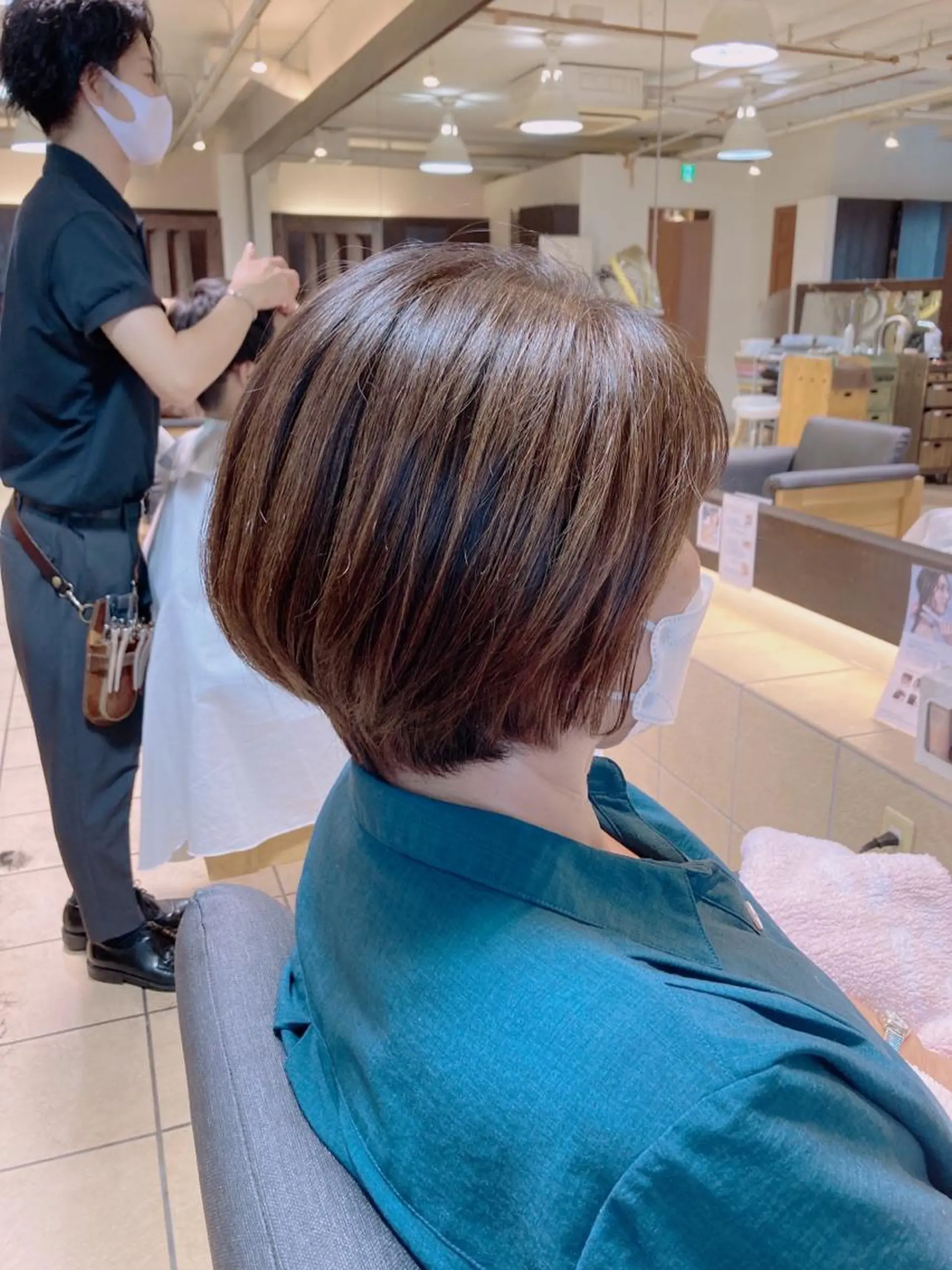 ショート カラー カット ヘアカラー トリートメント 奥谷 美代子のヘアスタイル