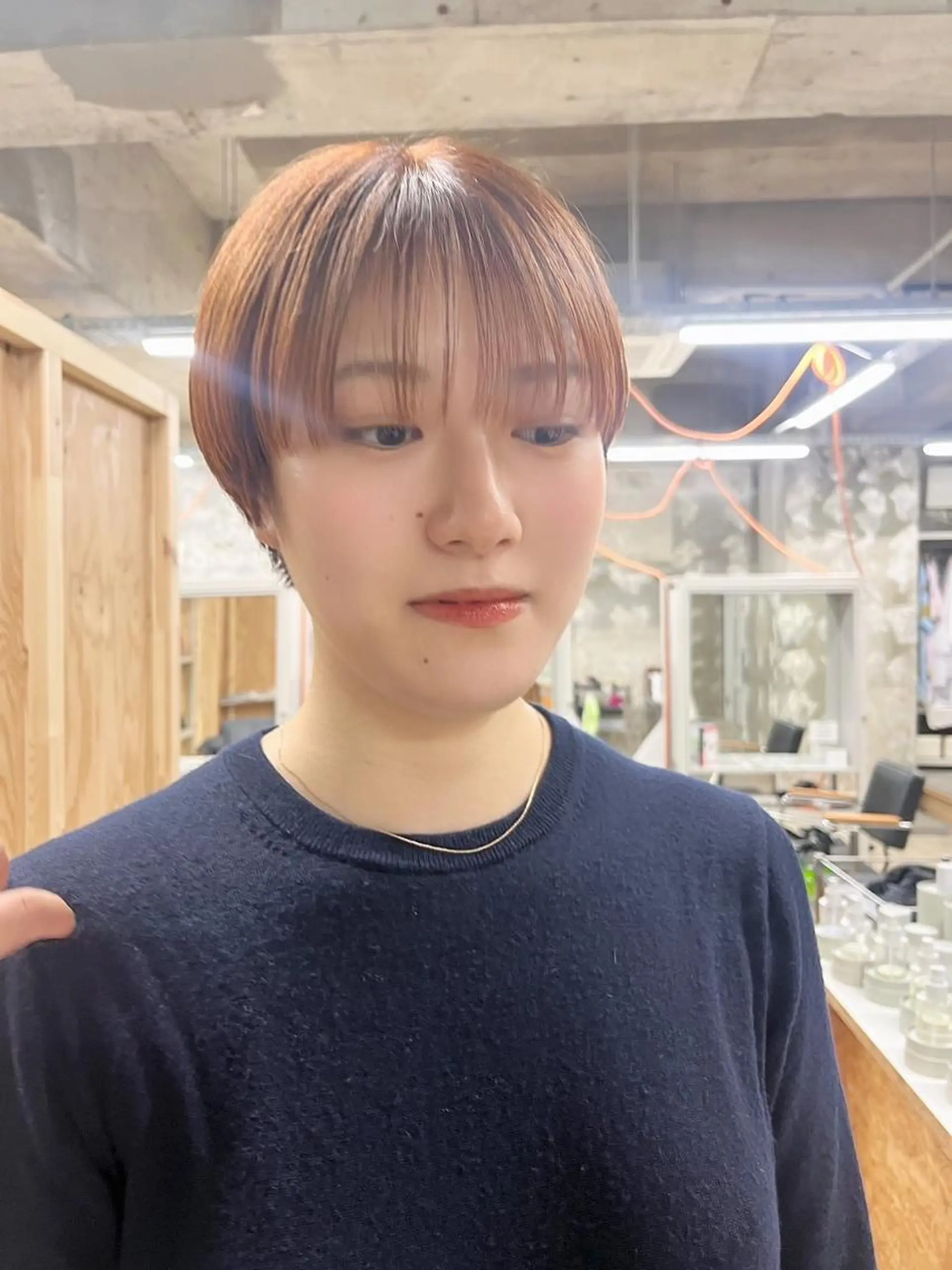 ショート カラー ブリーチ ショートヘア カット トレンドパーマ/ ボブ🌰くりーわのヘアスタイル