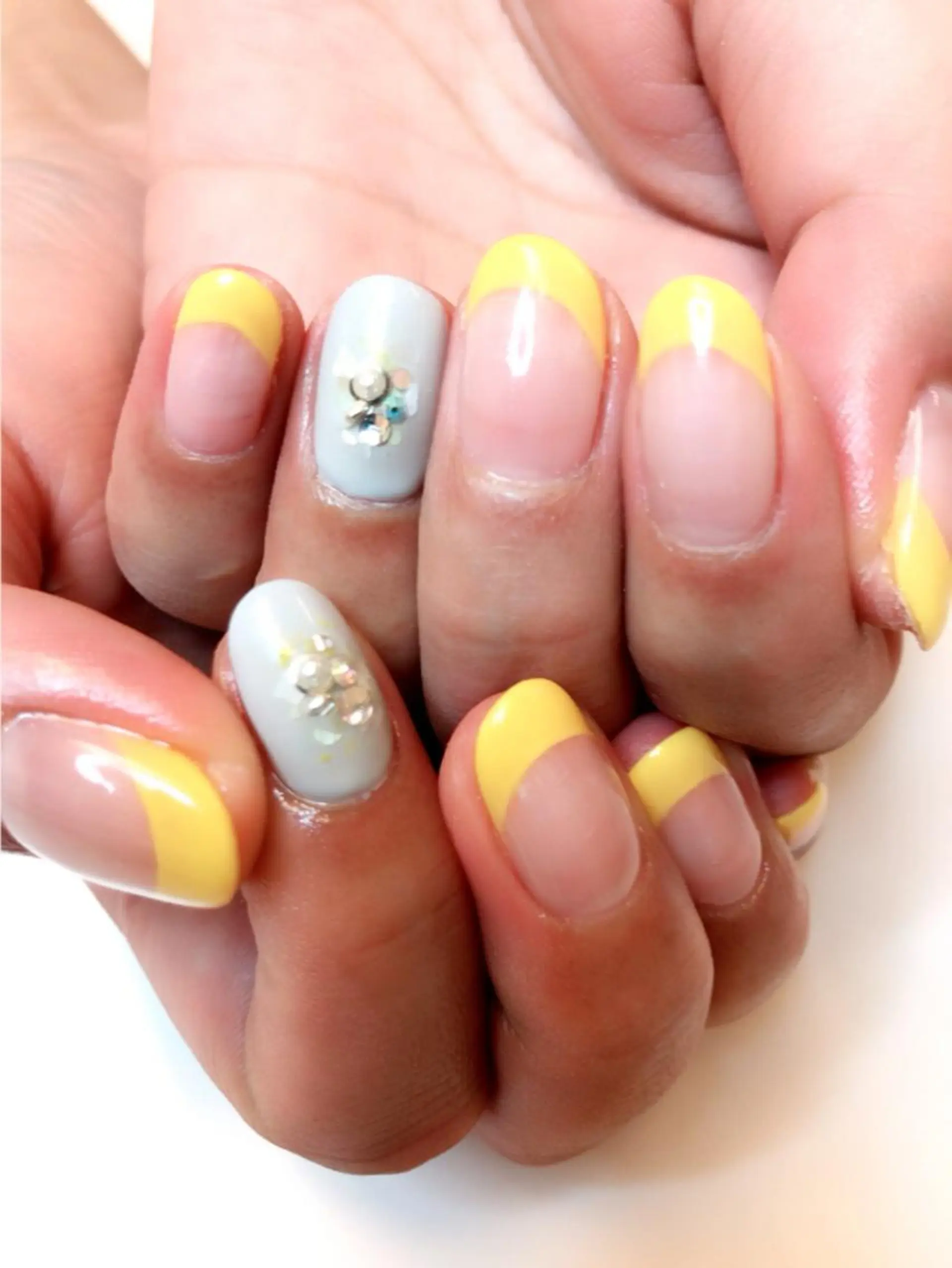ネイル Sunny side nailのネイルデザイン