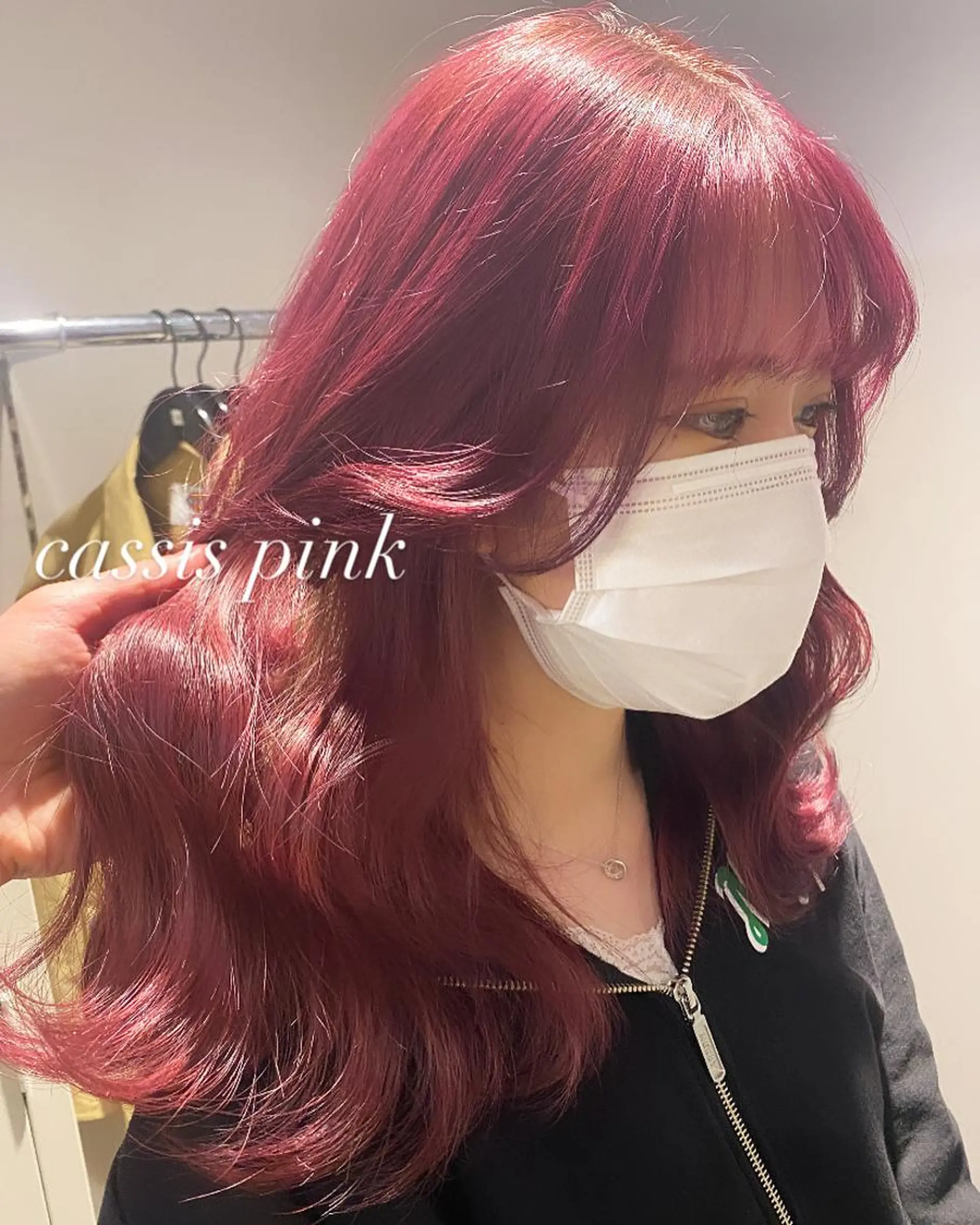 ミディアム カラー パーマ ヘアアレンジ メンズ キッズ ネイル マツエク・マツパ ヘアカラー トリートメント ヘアセット 韓国/トレンド レイヤー【101】のヘアスタイル