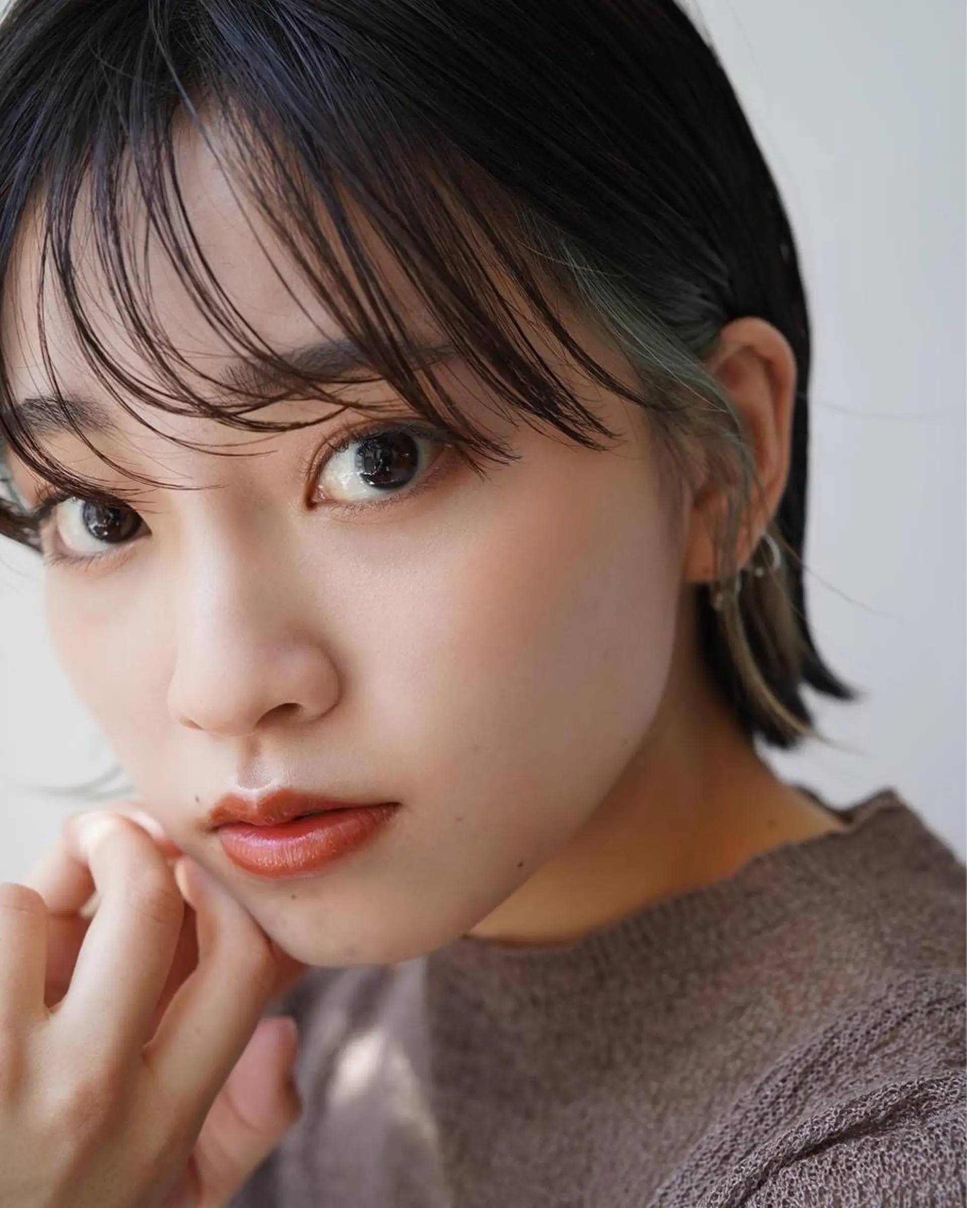 ミディアム ボブ 髪質改善 レイヤーカット カット カット特化 /BLUET/新宿のヘアスタイル