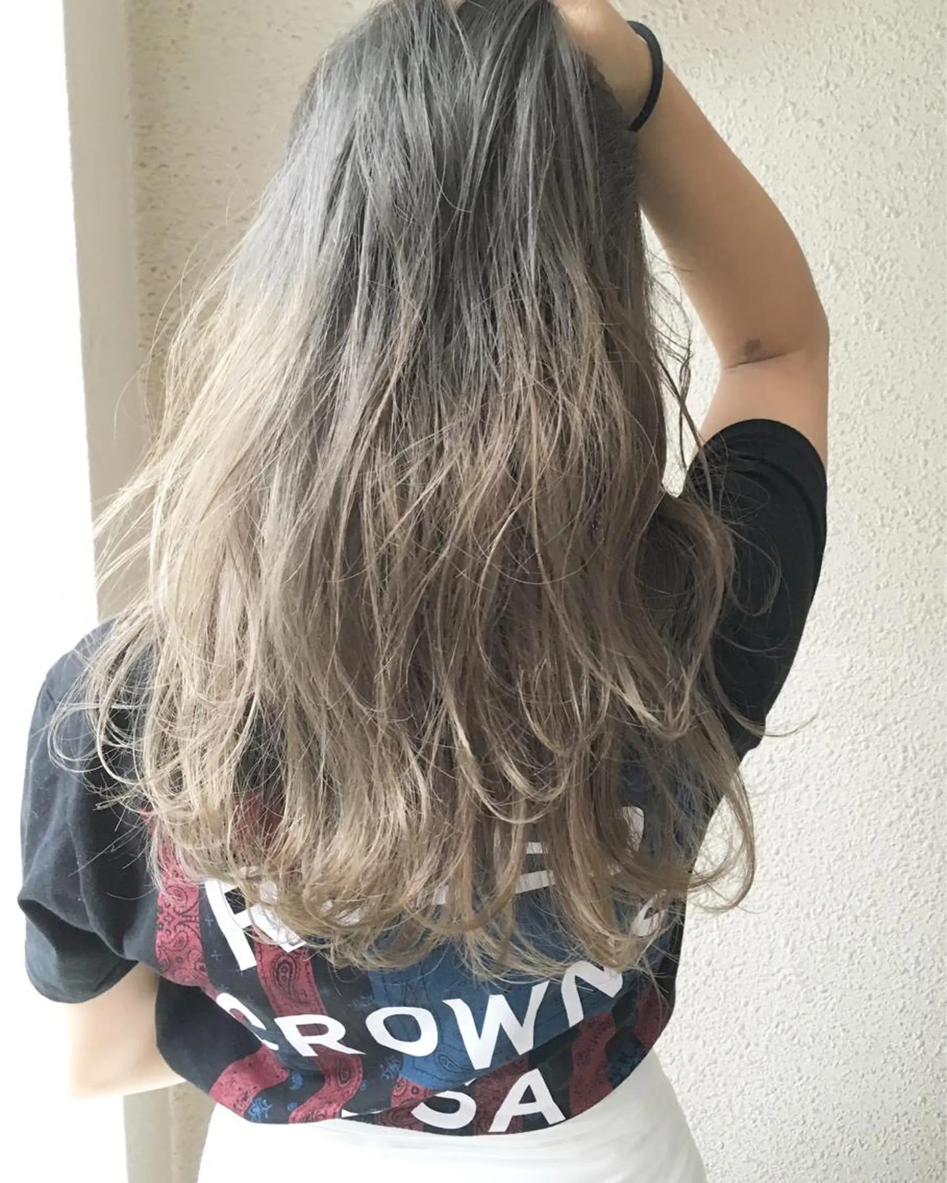 ロング カラー アディクシーカラー アクアカラー バレイヤージュ ブリーチ ケアブリーチ RAFTOKYO 2nd所属・【美髪矯正】【スト カール】小野村翔太のヘアスタイル