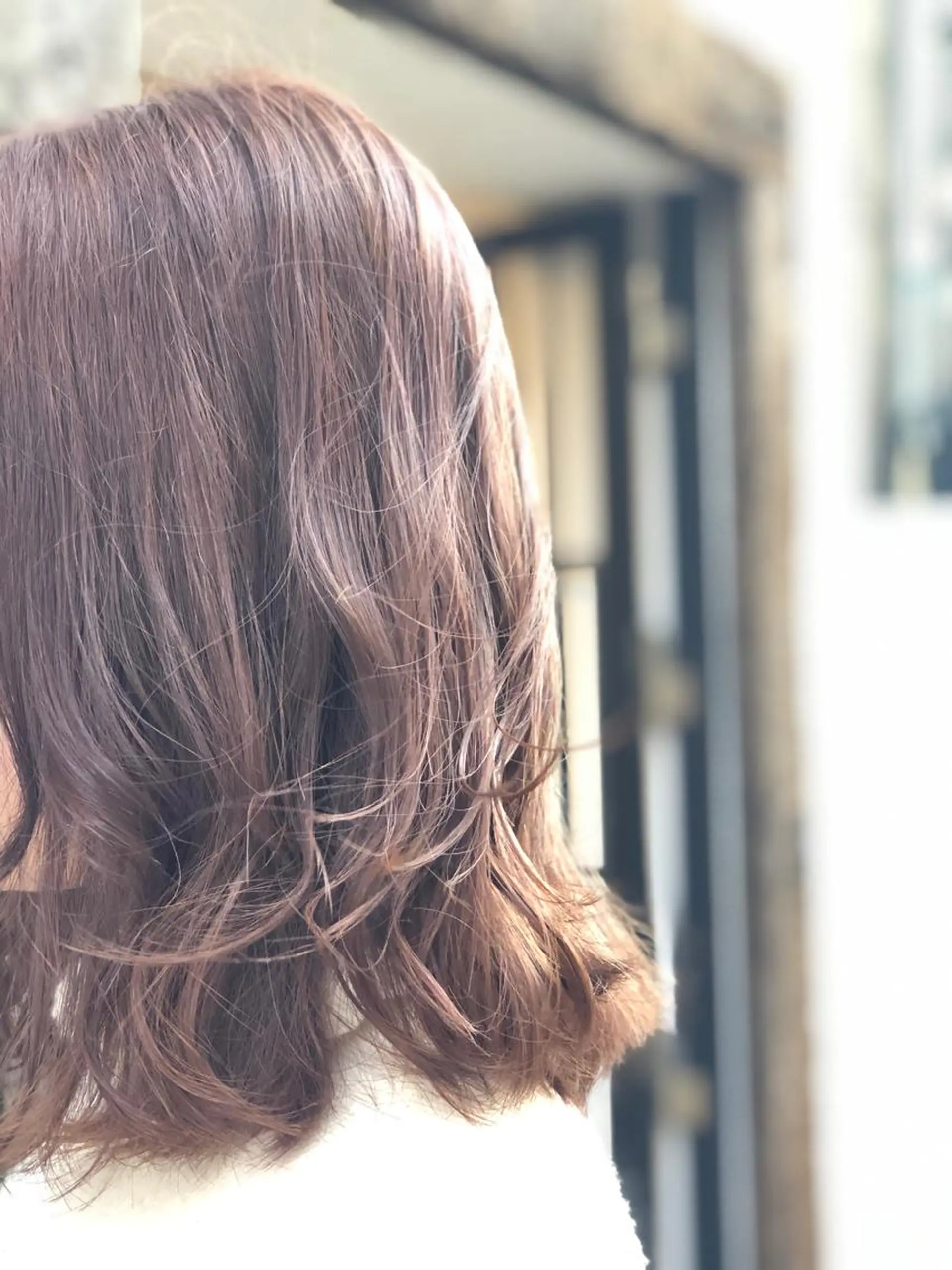 ミディアム 顔周りデザイン/ ママ美容師/濱ほのかのヘアスタイル