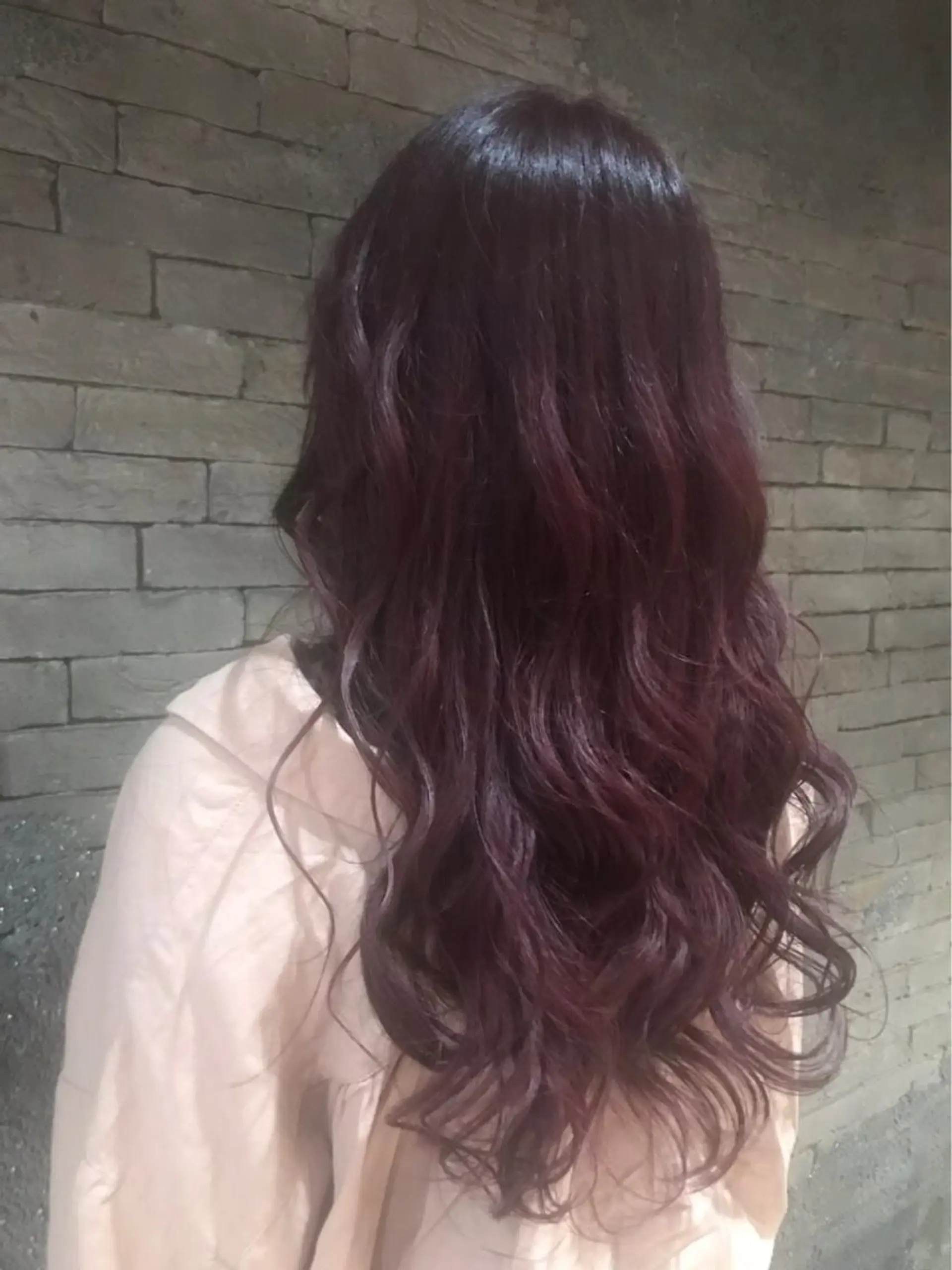 カラー 前田 輝のヘアスタイル