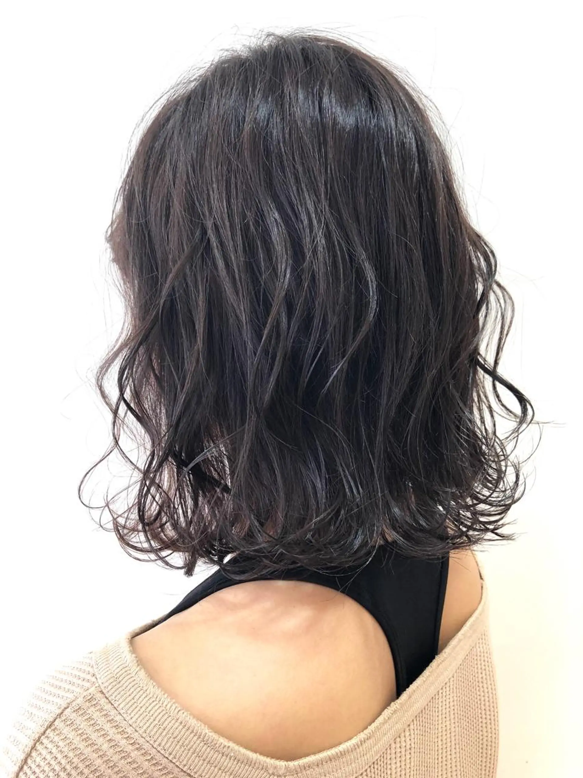 ミディアム カラー ブリーチ ブルーカラー ブルージュ ブリーチなしカラー カット ヘアカラー トリートメント 🌈ぷる艶カラー🌈 髪質改善👑柳沼尚貴のヘアスタイル