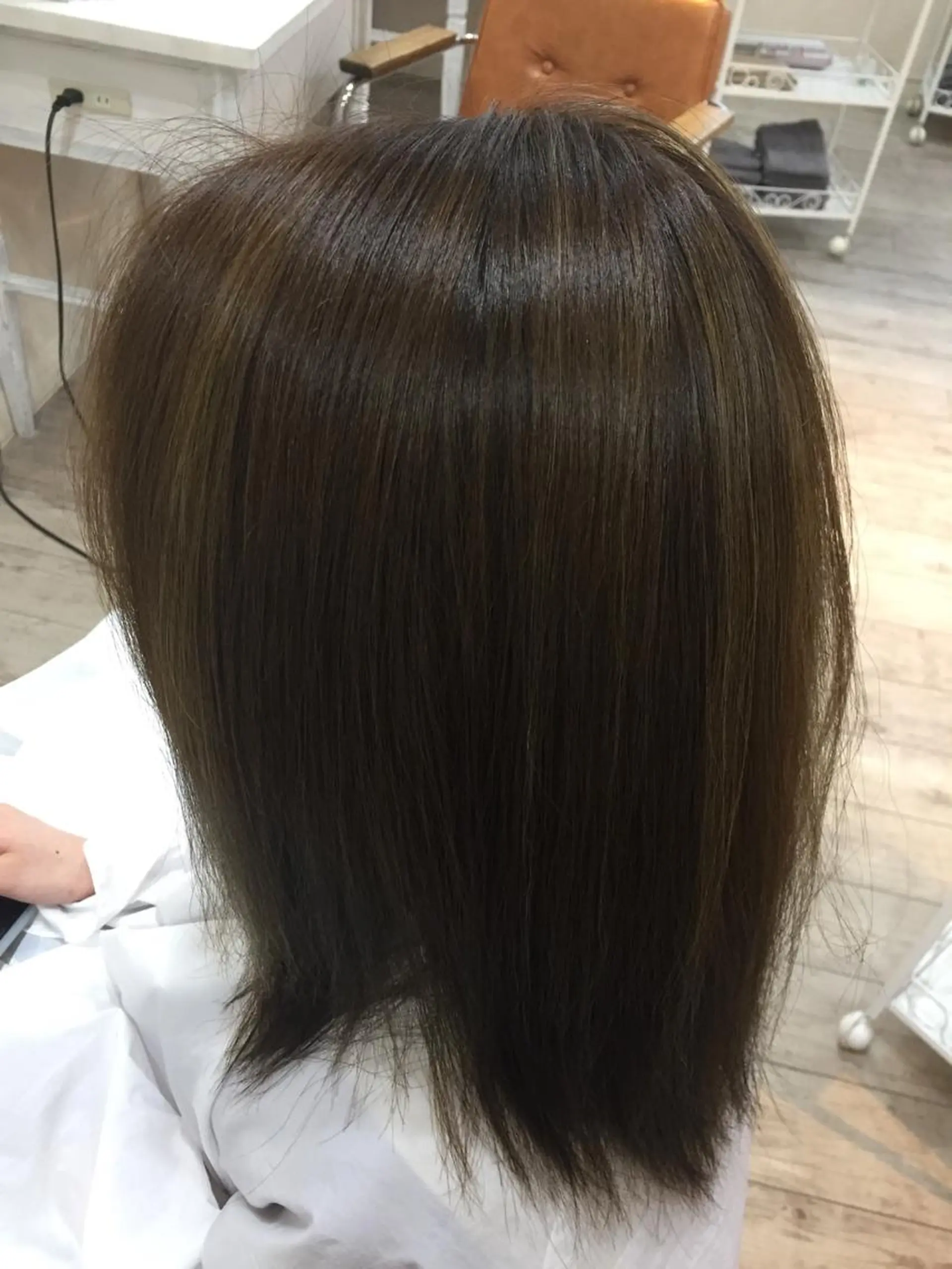 セミロング カラー ハイライトカラー ハイライト カット ヘッドスパ 【AMANEQ】 yuka🦋のヘアスタイル